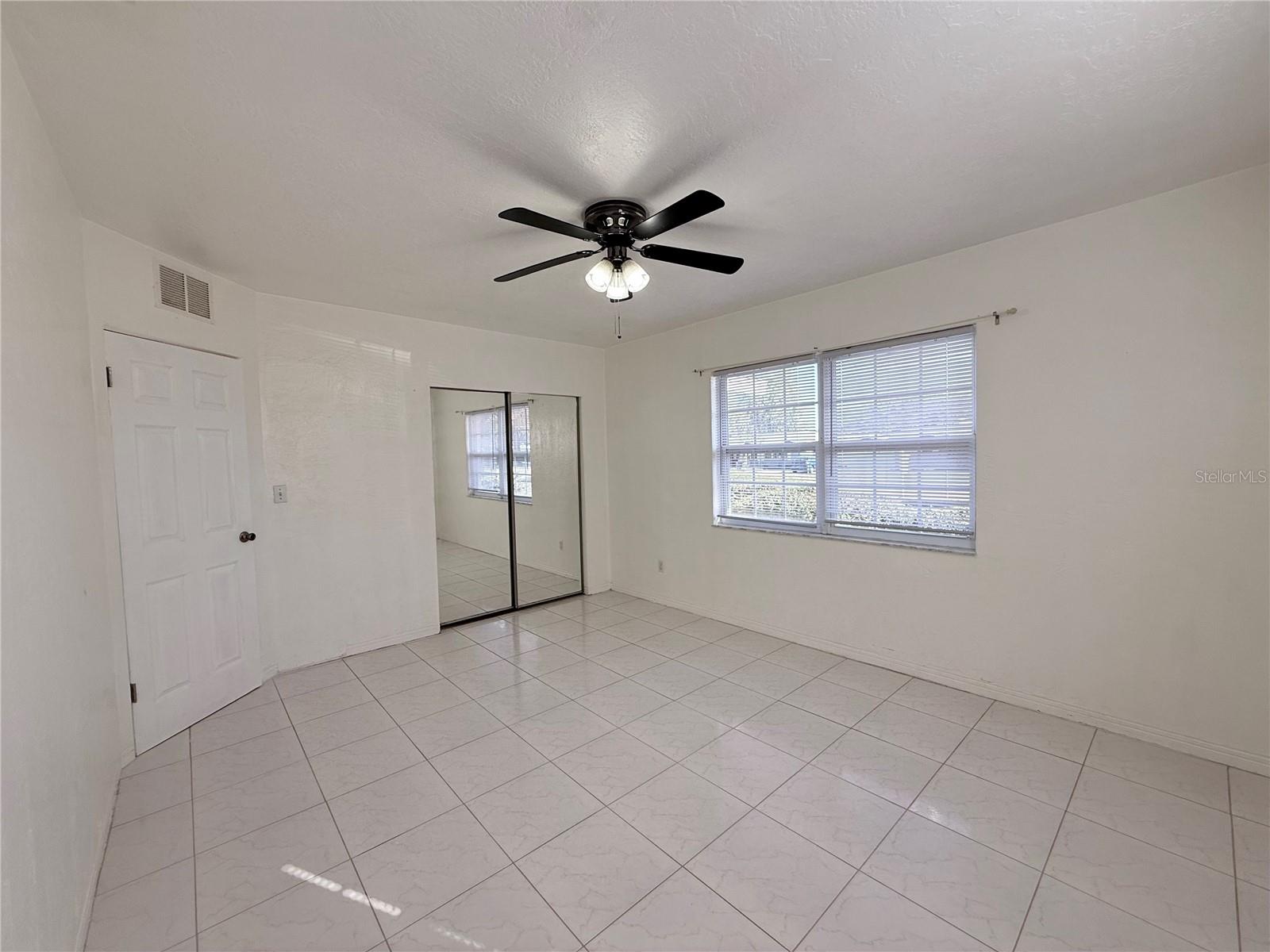 859 72ND AVE N, ST PETERSBURG, FL, 33702