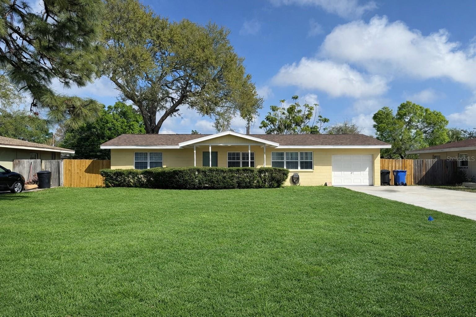 859 72ND AVE N, ST PETERSBURG, FL, 33702