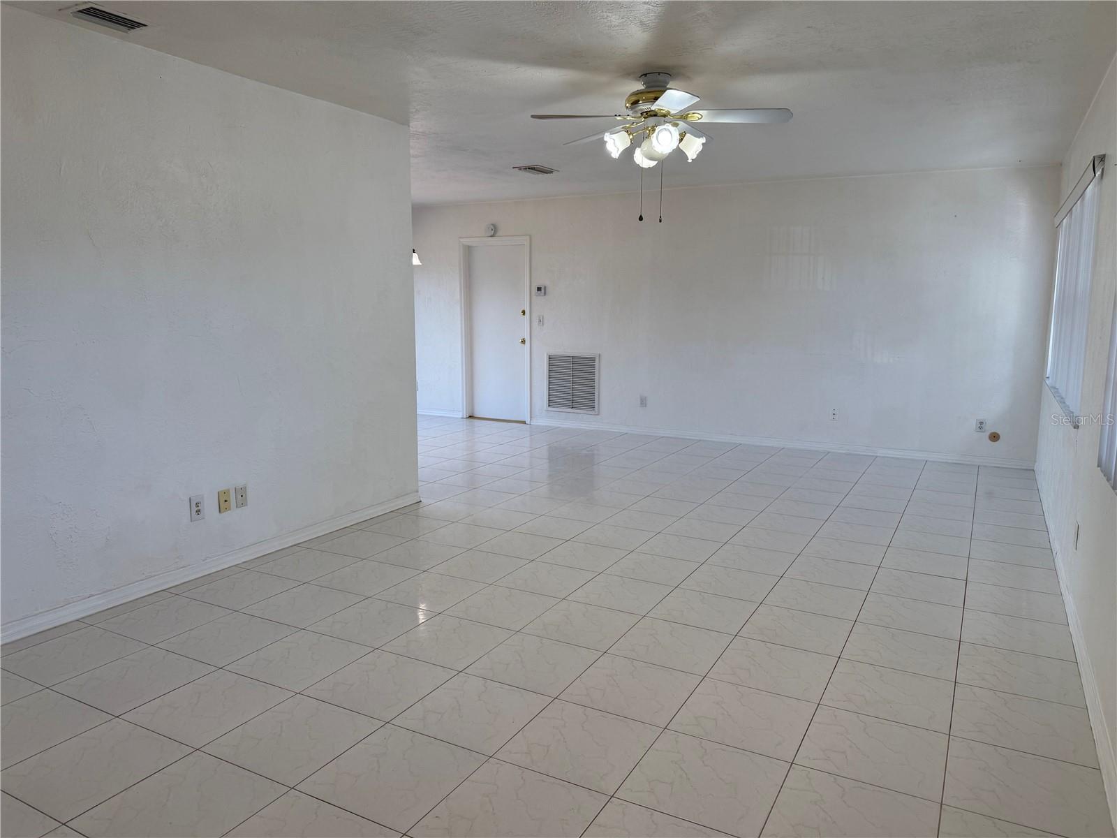 859 72ND AVE N, ST PETERSBURG, FL, 33702