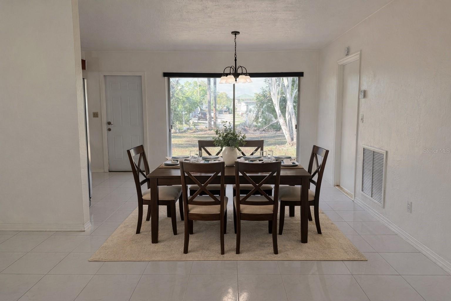 859 72ND AVE N, ST PETERSBURG, FL, 33702