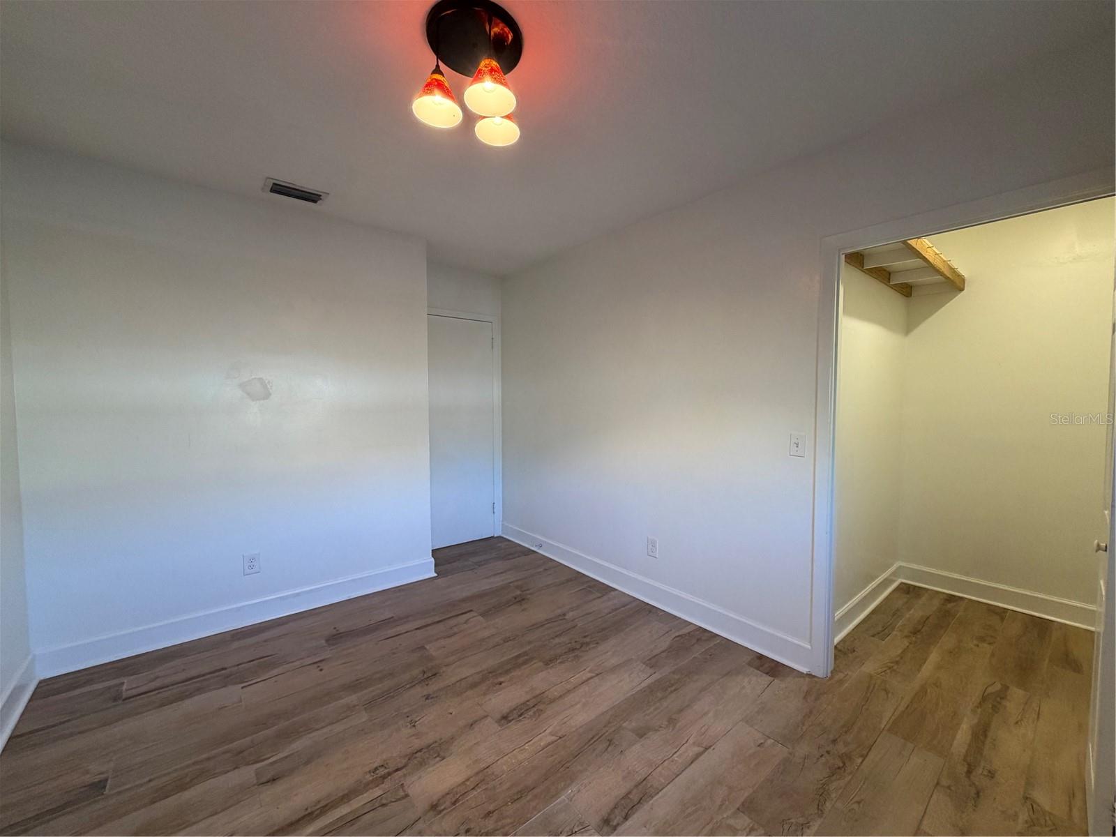 3230 W SAINT CONRAD ST, TAMPA, FL, 33607