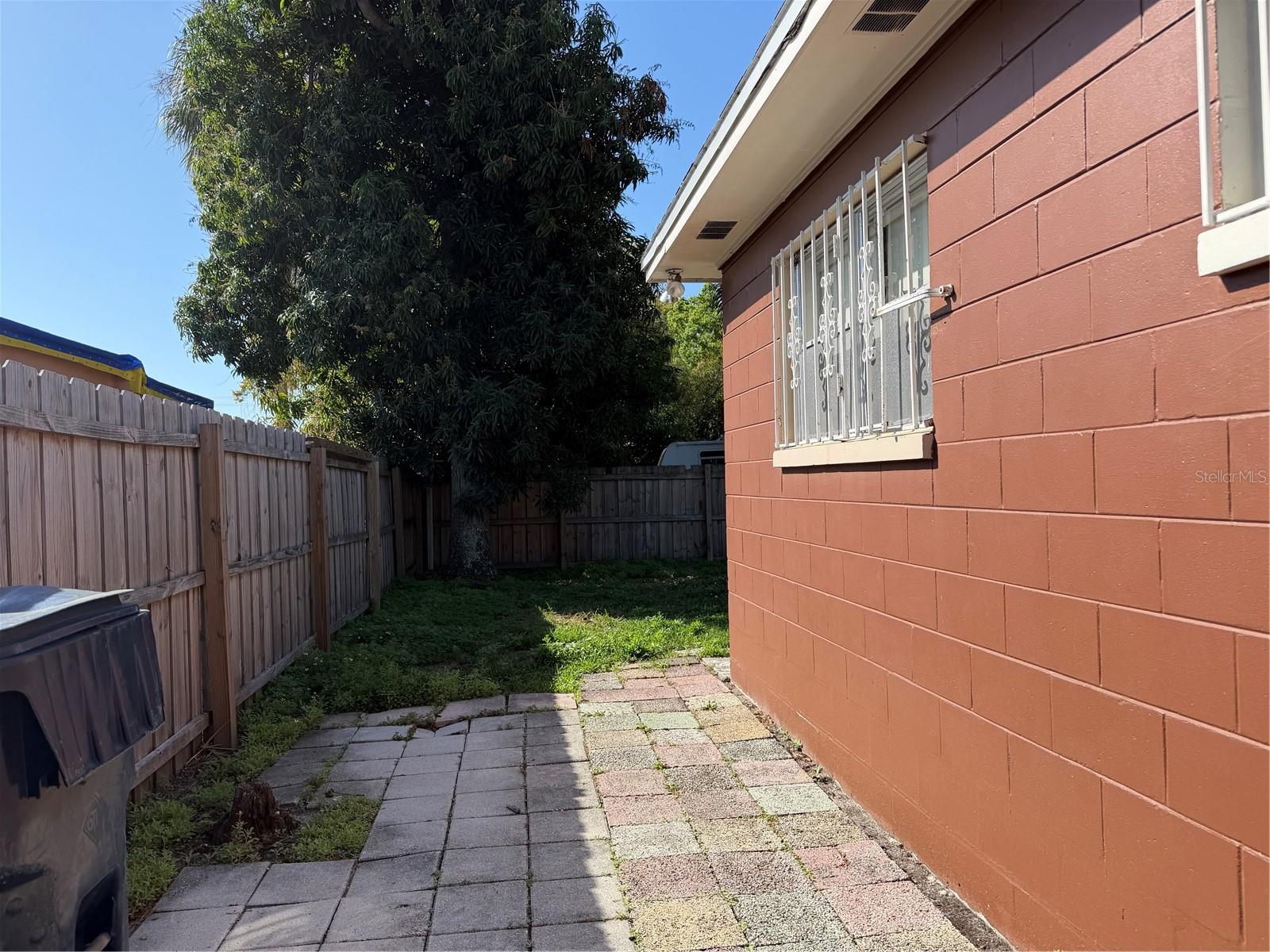 3230 W SAINT CONRAD ST, TAMPA, FL, 33607