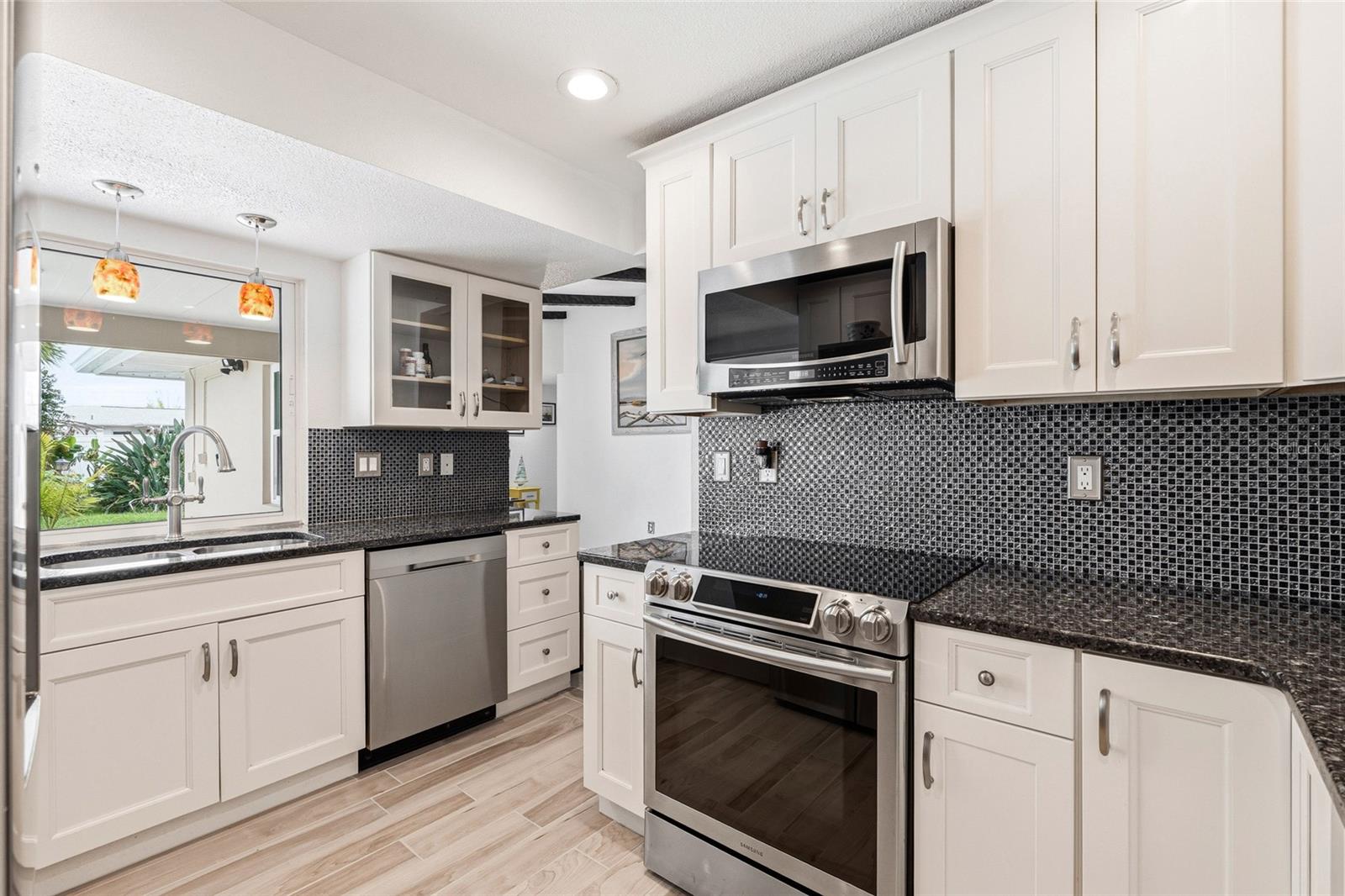 22198 NEW YORK AVE, PORT CHARLOTTE, FL, 33952