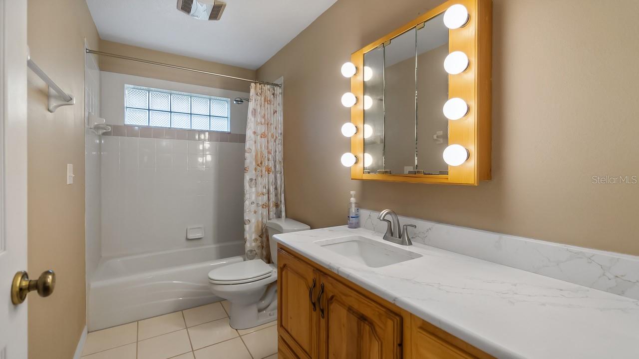 22435 COUNTY ROAD 455, HOWEY IN THE HILLS, FL, 34737