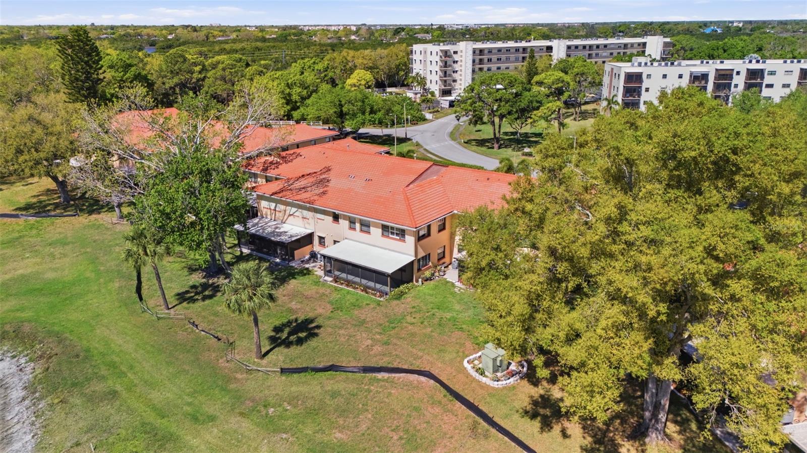 8140 TERRACE GARDEN DR N #102, ST PETERSBURG, FL, 33709