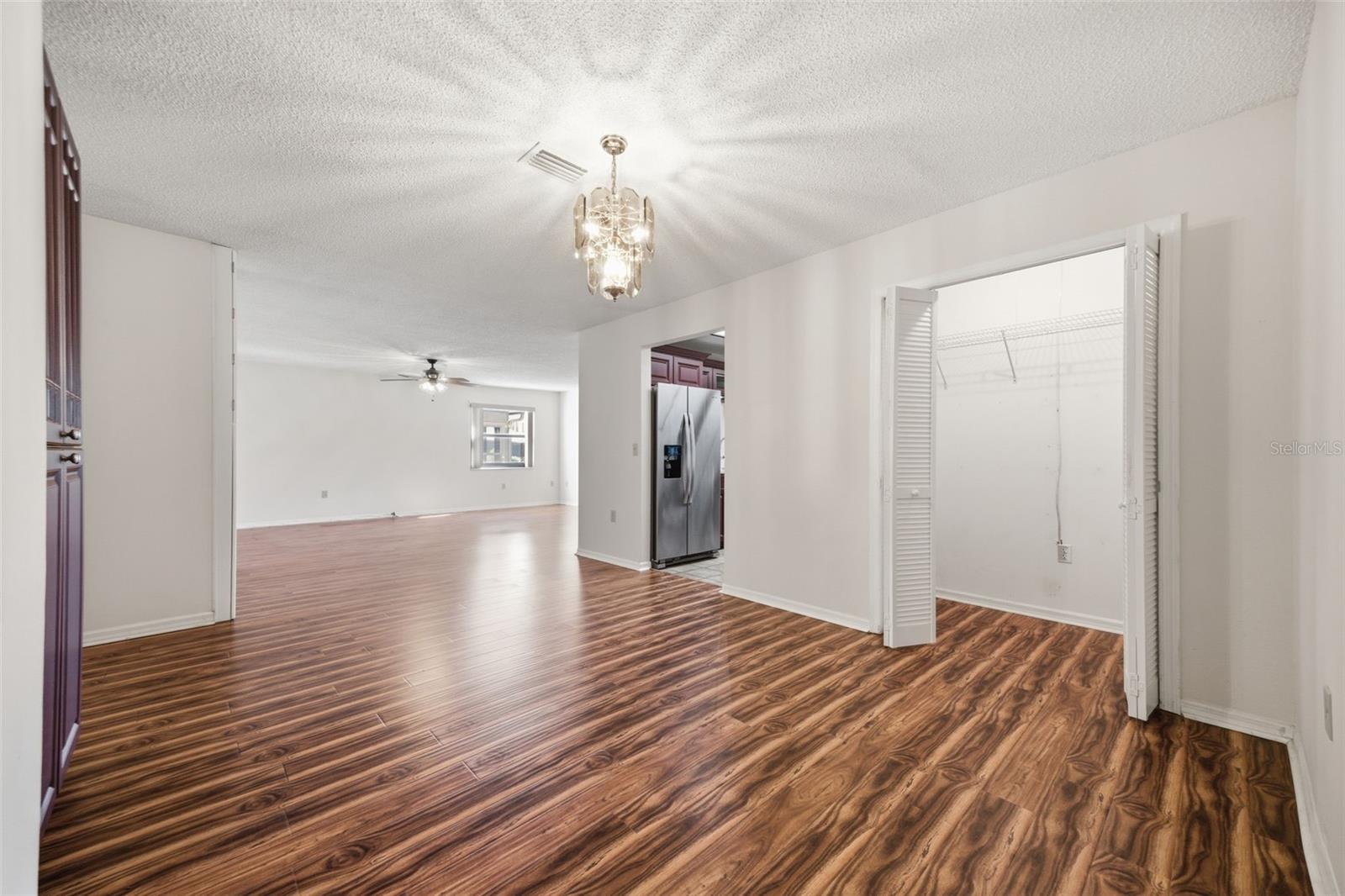 8140 TERRACE GARDEN DR N #102, ST PETERSBURG, FL, 33709