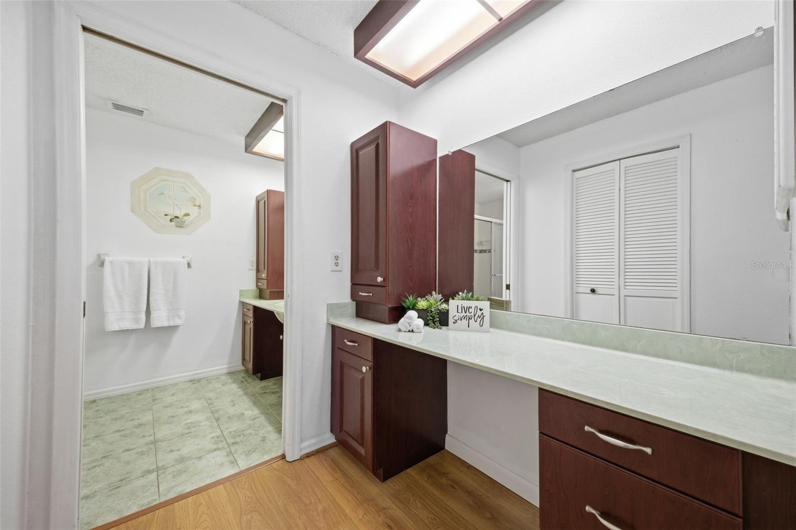8140 TERRACE GARDEN DR N #102, ST PETERSBURG, FL, 33709
