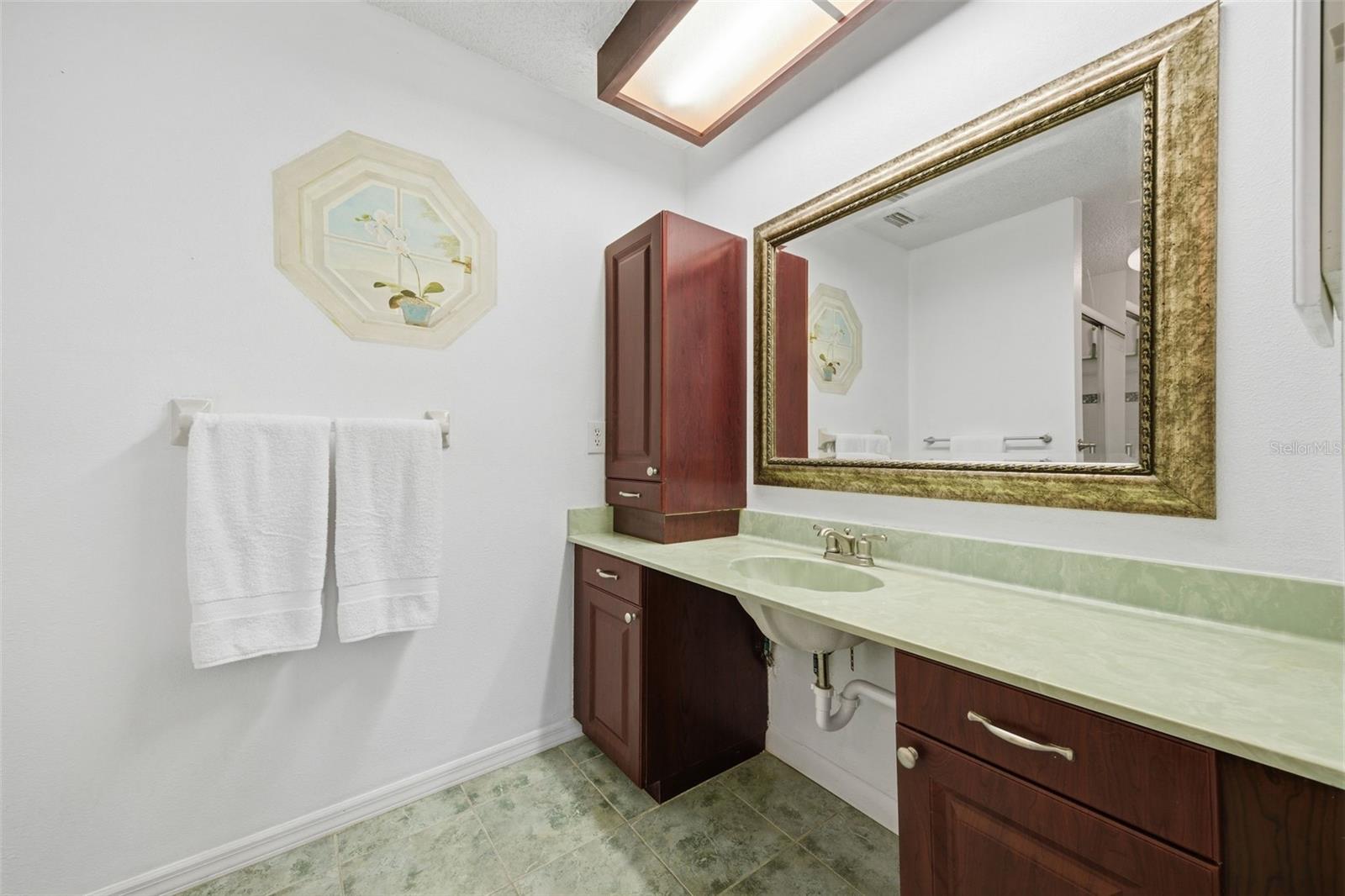 8140 TERRACE GARDEN DR N #102, ST PETERSBURG, FL, 33709