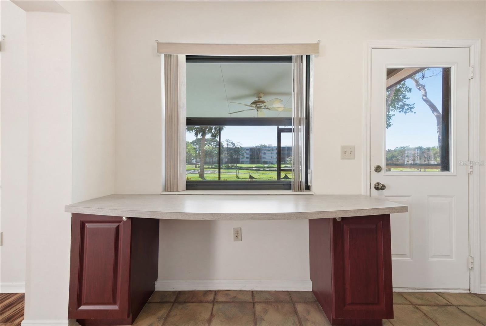 8140 TERRACE GARDEN DR N #102, ST PETERSBURG, FL, 33709