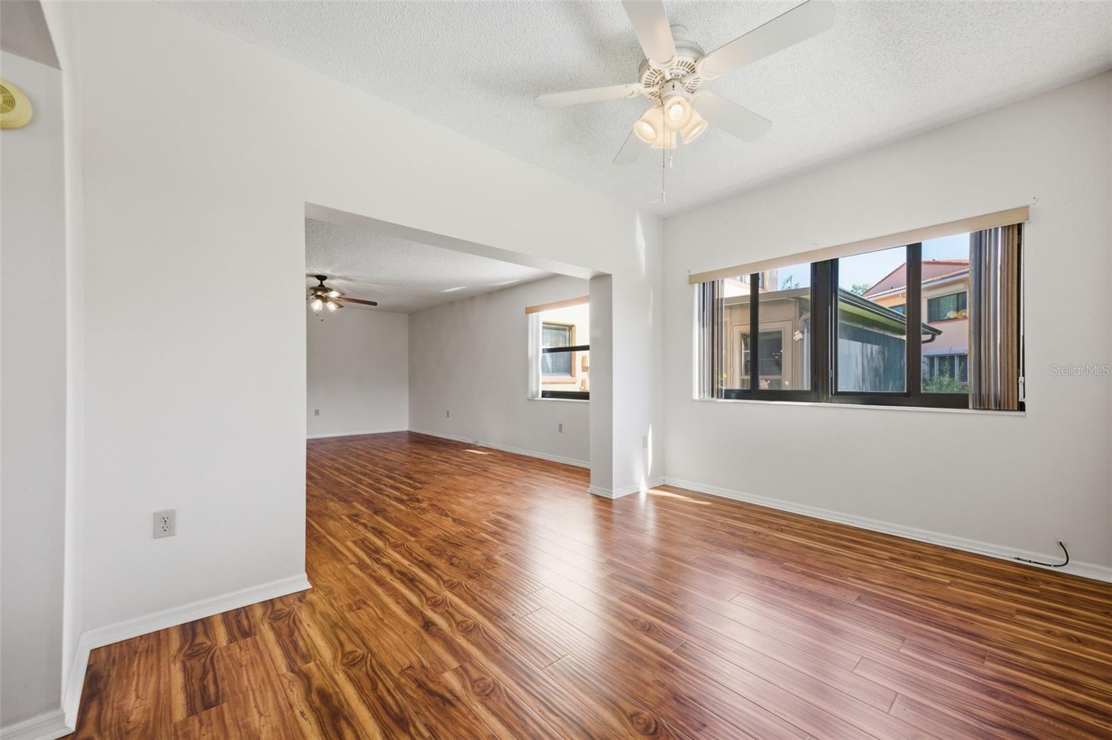 8140 TERRACE GARDEN DR N #102, ST PETERSBURG, FL, 33709