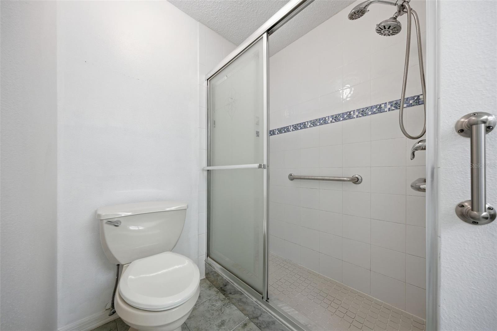 8140 TERRACE GARDEN DR N #102, ST PETERSBURG, FL, 33709