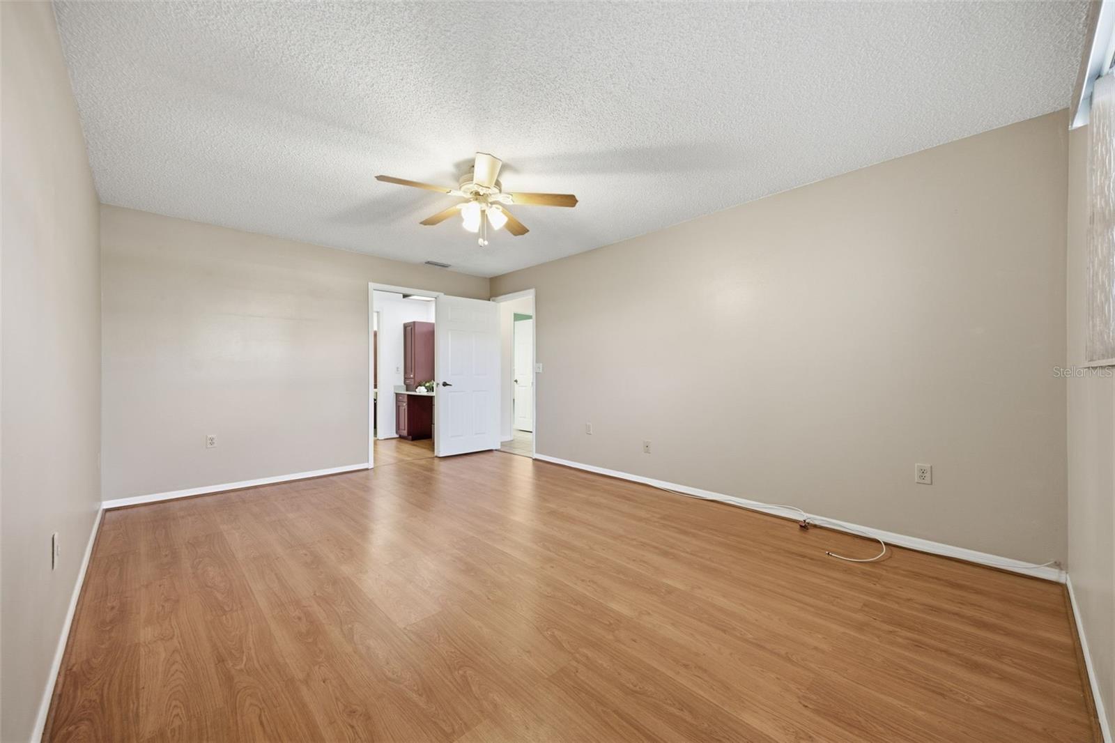 8140 TERRACE GARDEN DR N #102, ST PETERSBURG, FL, 33709