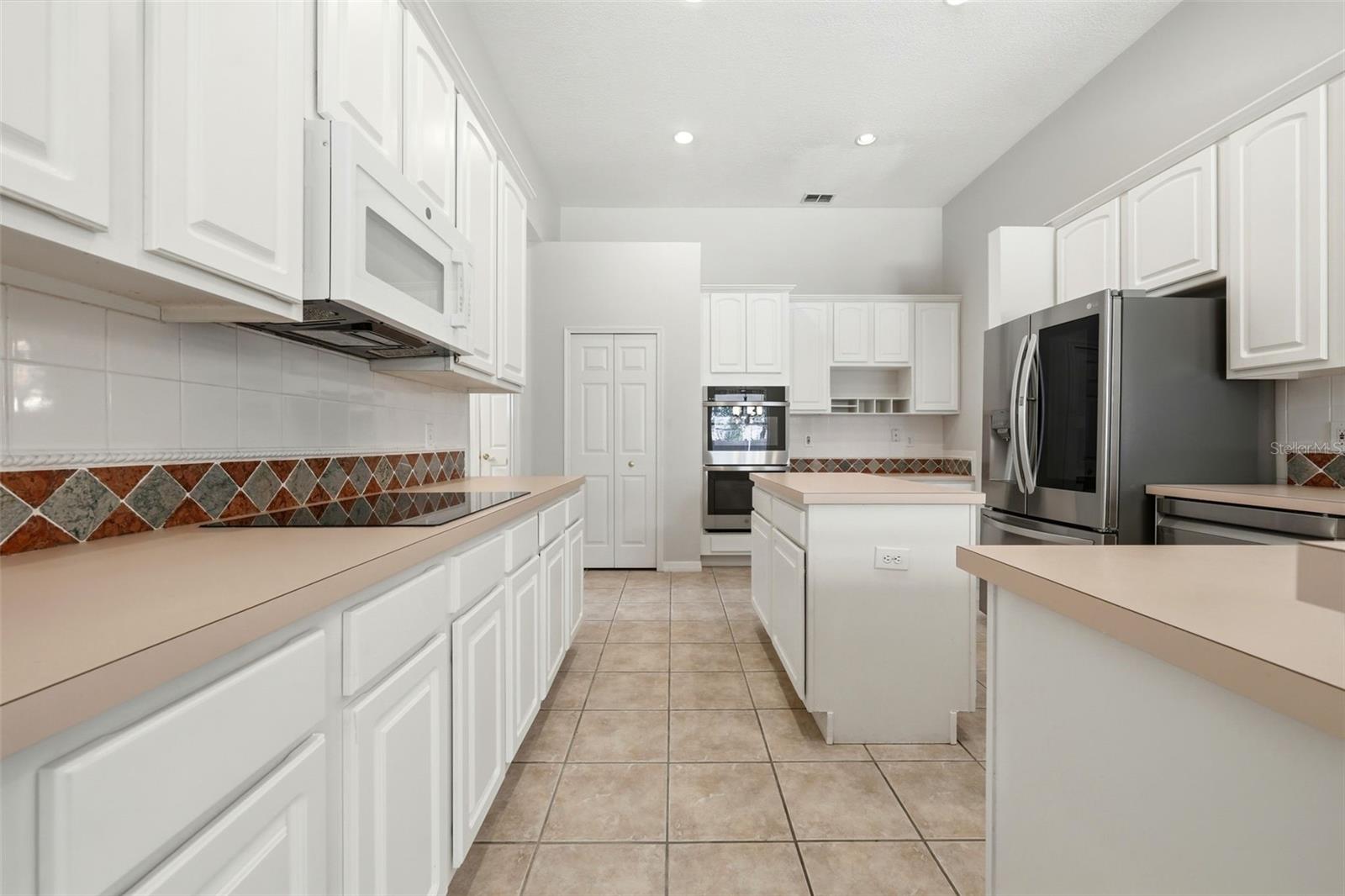 1766 SWEETWATER WEST CIR, APOPKA, FL, 32712