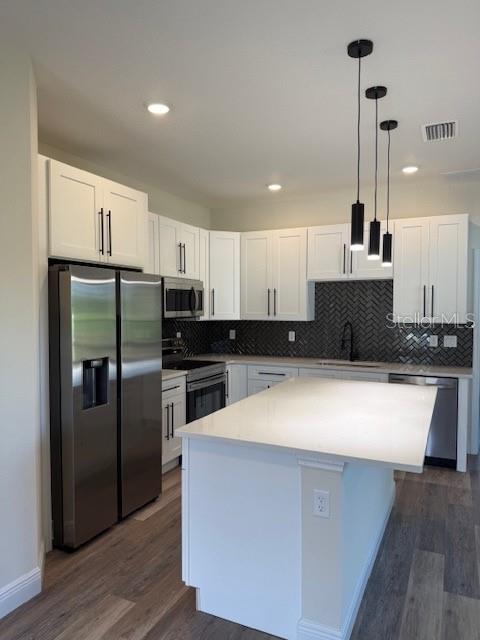 2092 EAST PKWY, DELAND, FL, 32724