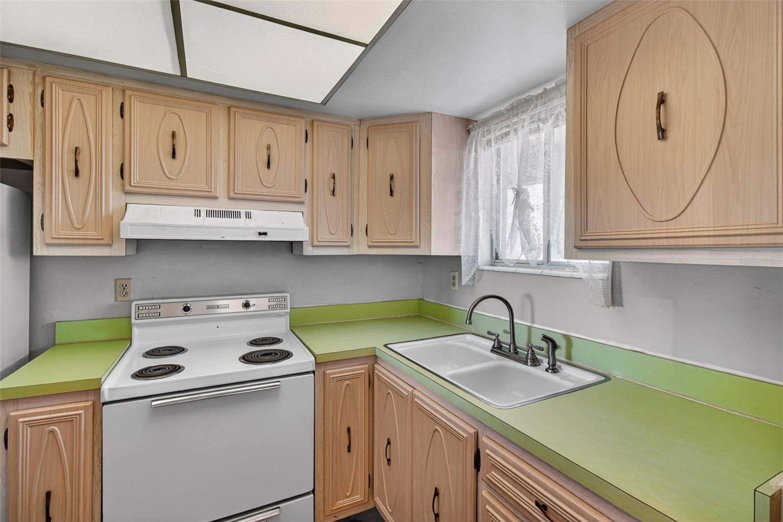 801 83RD AVE N #508, ST PETERSBURG, FL, 33702