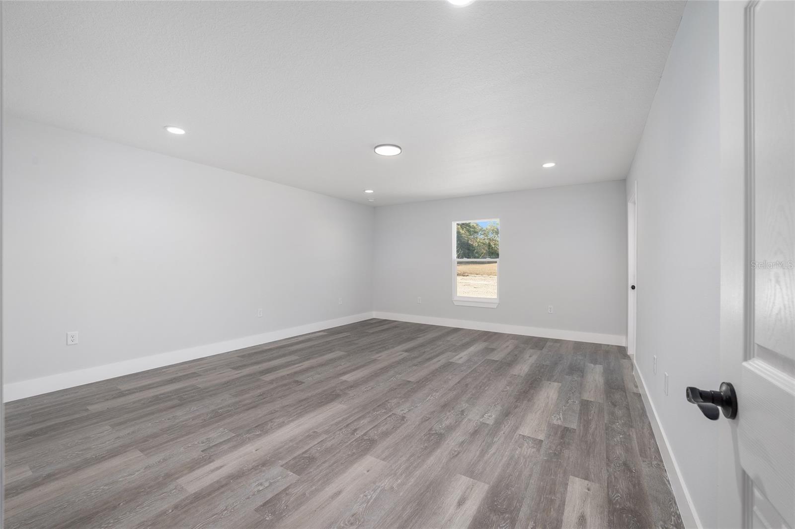 10 LOCUST LOOP CIR, OCALA, FL, 34472