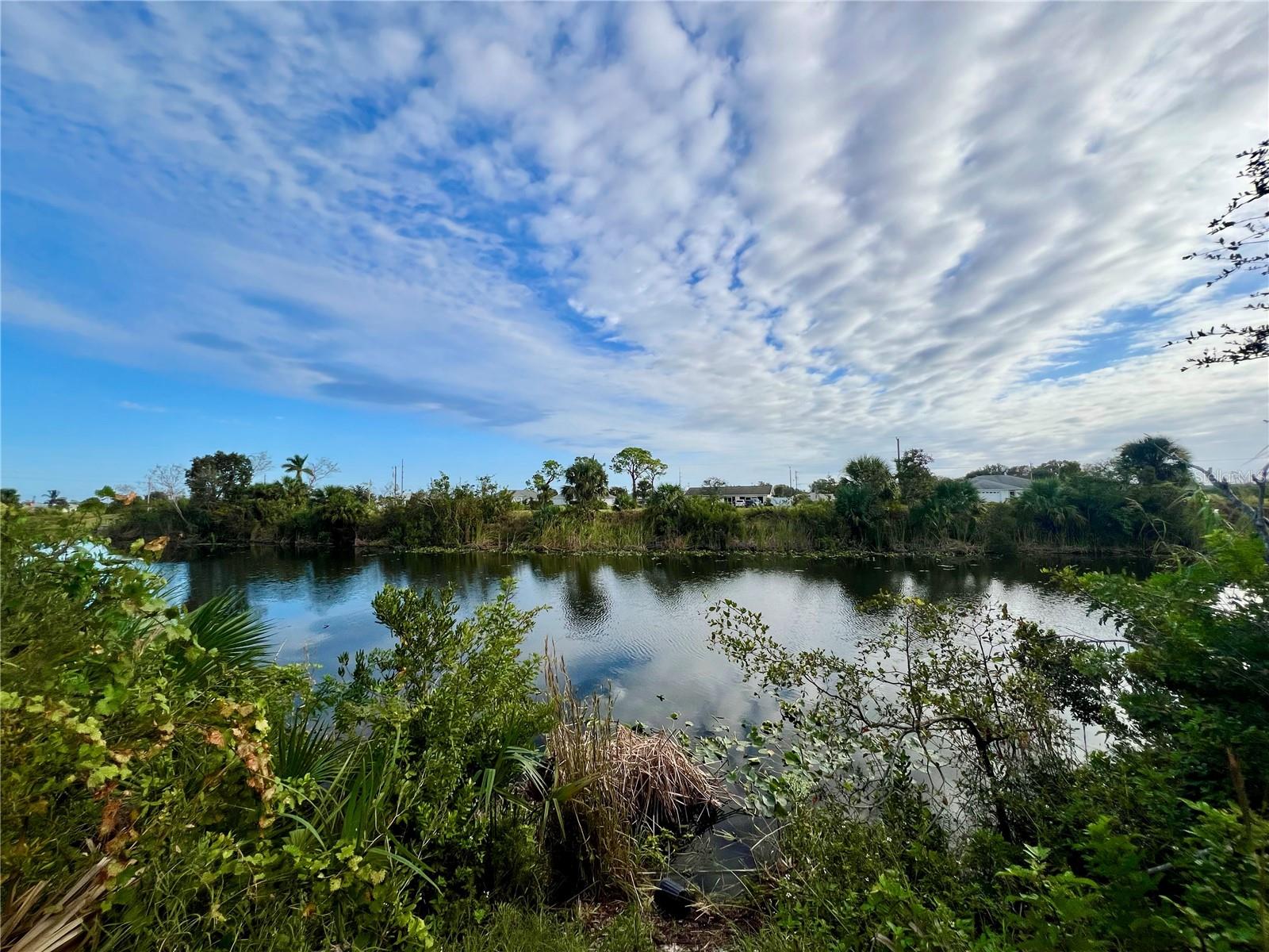 1857 NE 23RD ST, CAPE CORAL, FL, 33909