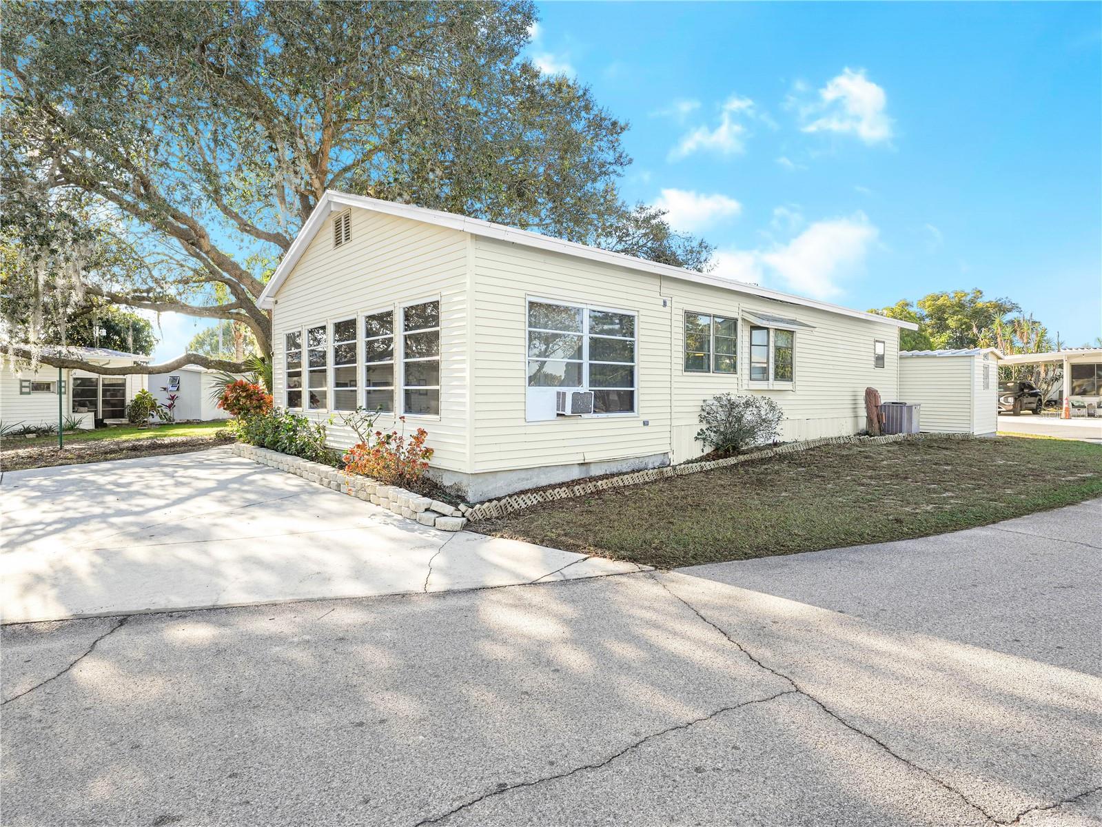 27 SADDLEBAG TRL S, LAKE WALES, FL, 33898
