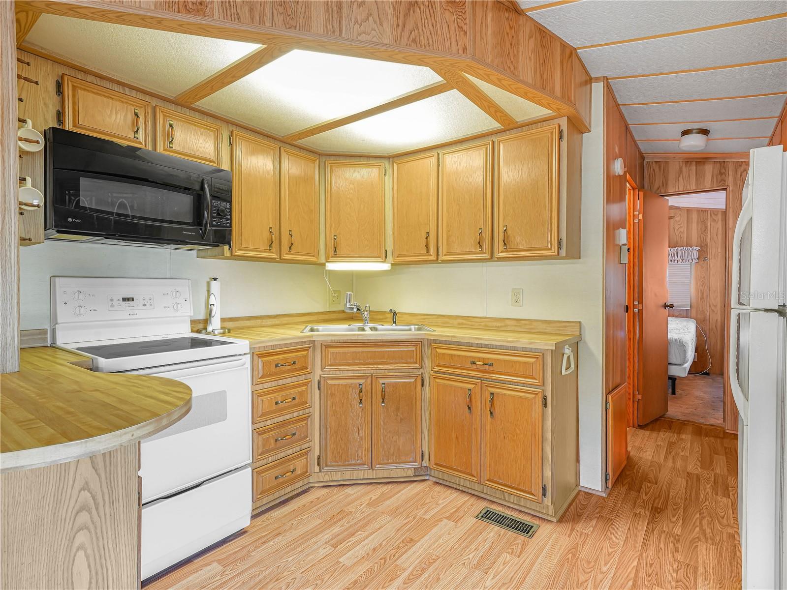 27 SADDLEBAG TRL S, LAKE WALES, FL, 33898