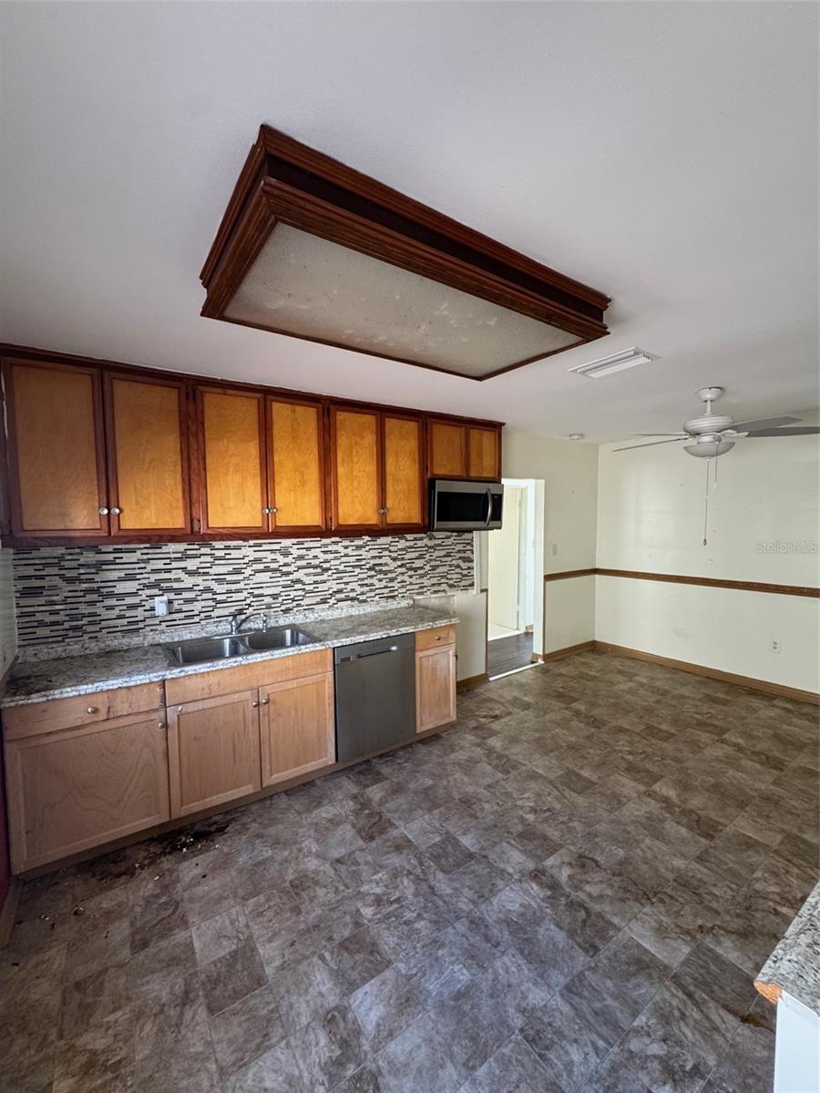 312 LIME AVE, LAKE WALES, FL, 33853