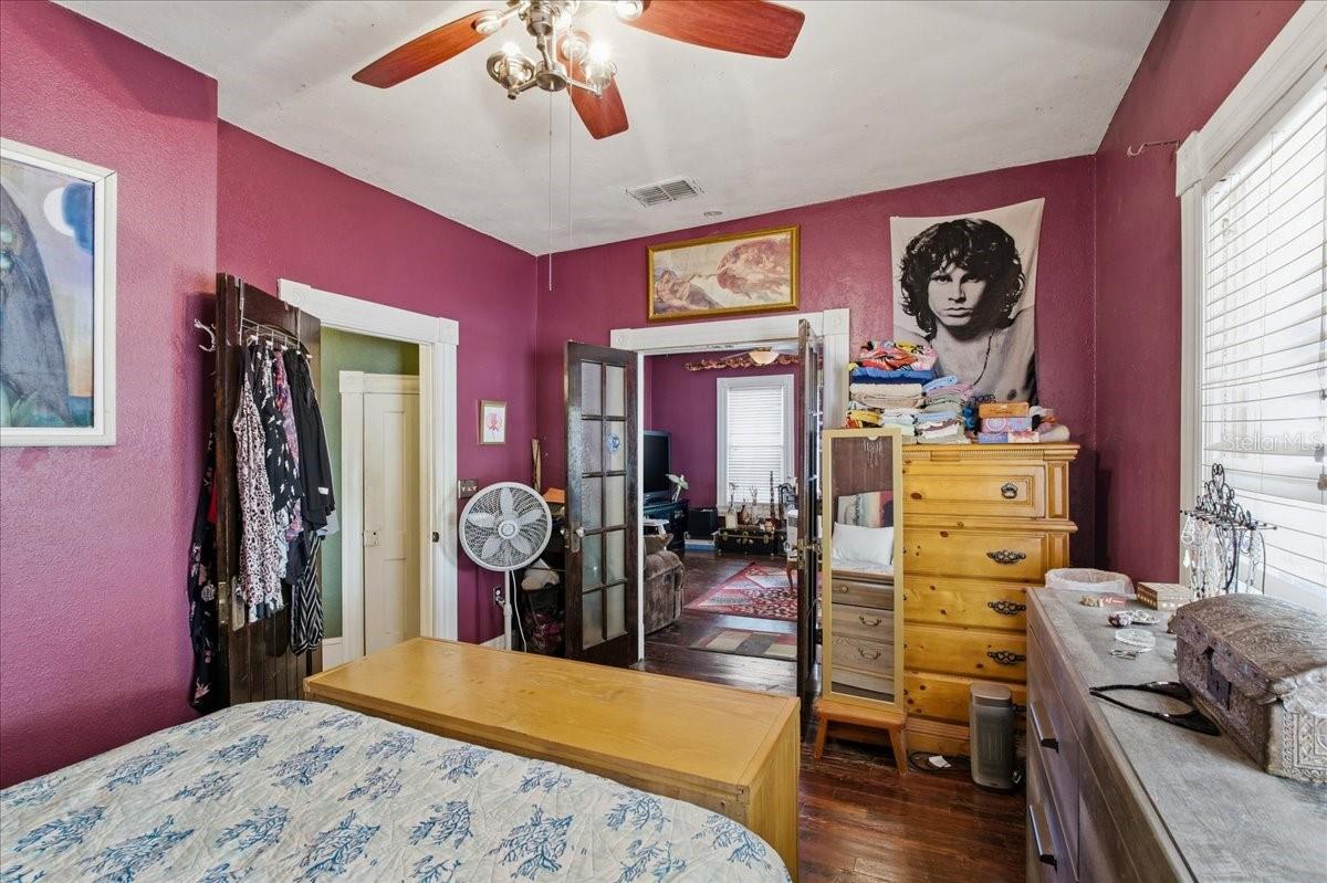 919 E 26TH AVE, TAMPA, FL, 33605