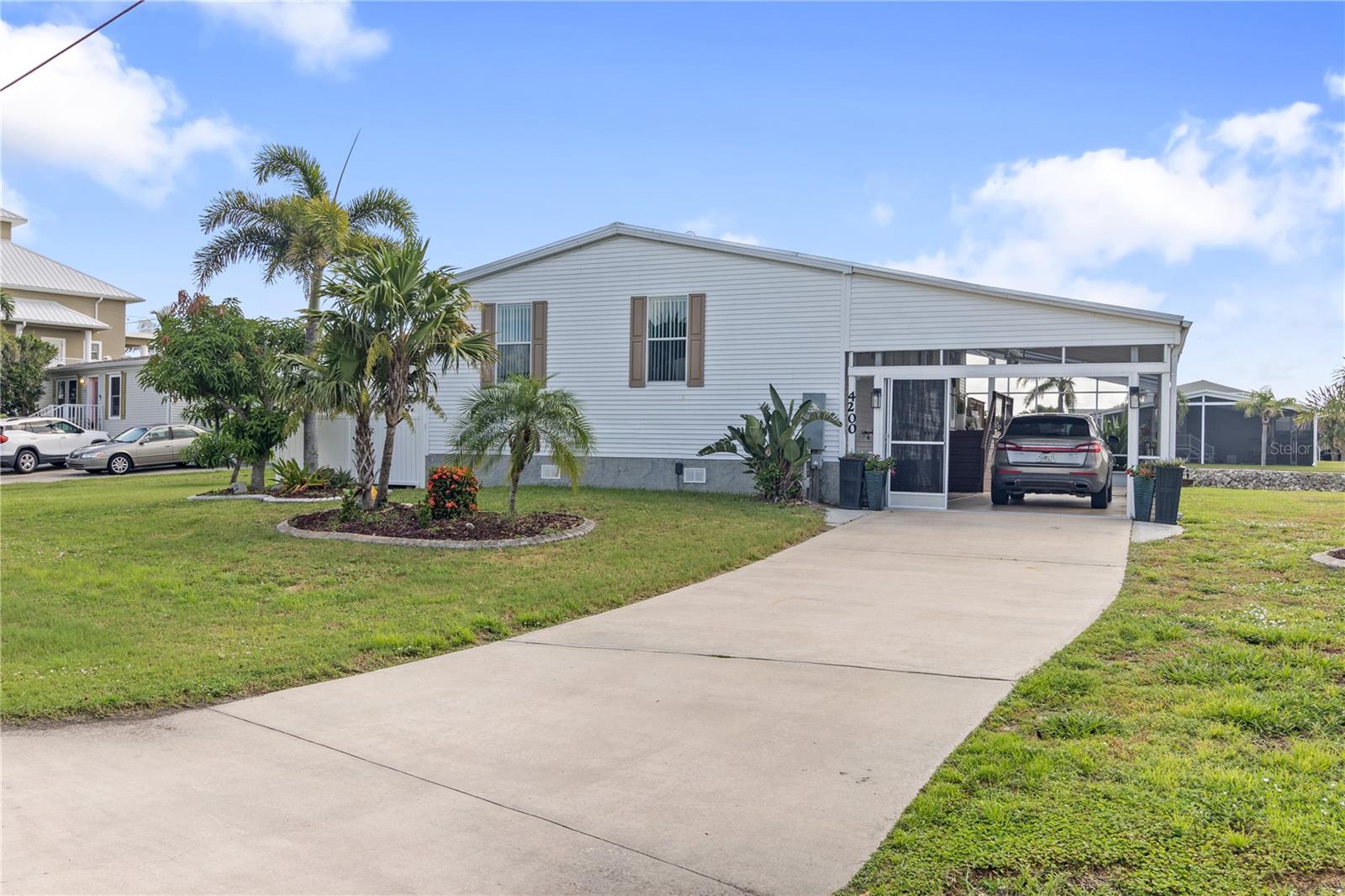4200 ALMAR DR, PUNTA GORDA, FL, 33950