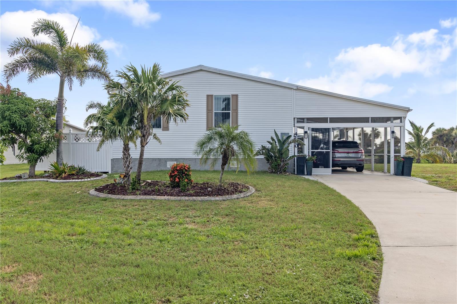4200 ALMAR DR, PUNTA GORDA, FL, 33950