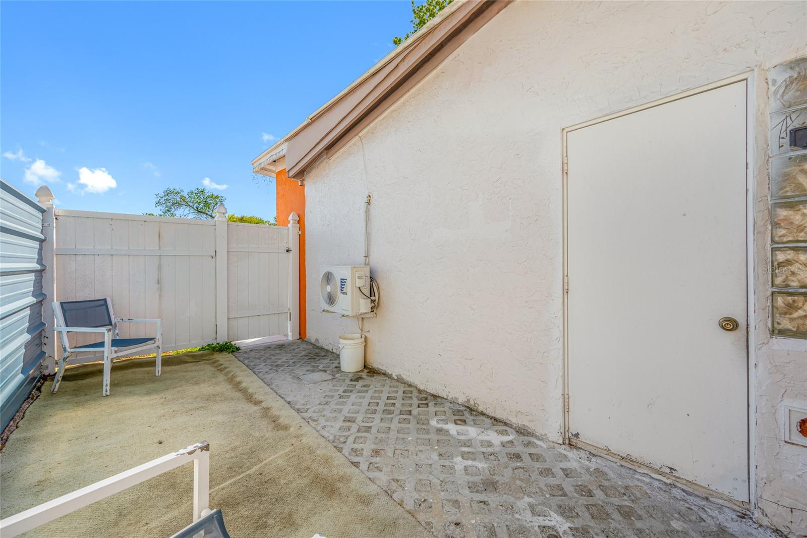 7607 W HANNA AVE, TAMPA, FL, 33615