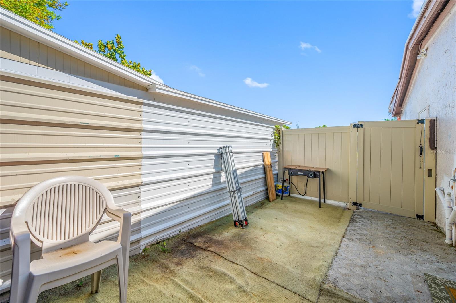 7607 W HANNA AVE, TAMPA, FL, 33615
