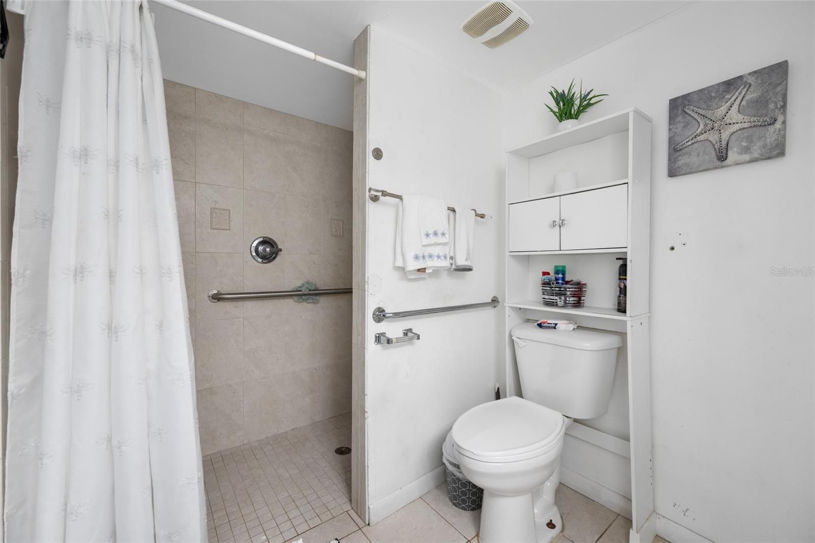 7607 W HANNA AVE, TAMPA, FL, 33615
