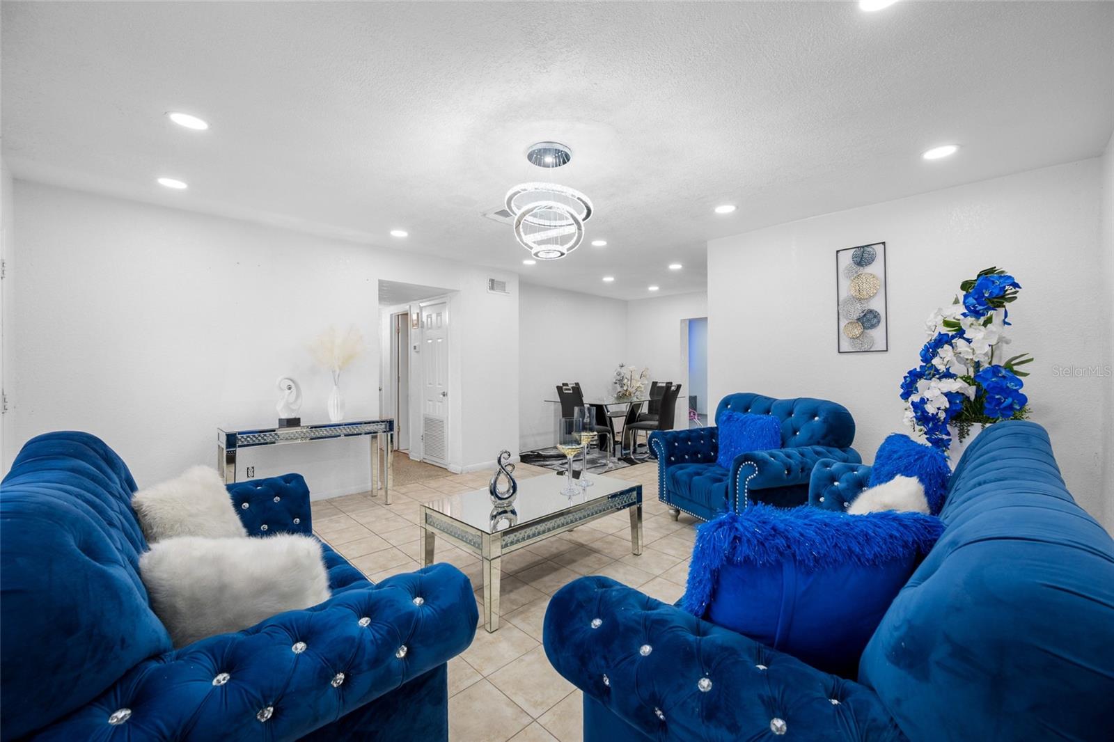 7607 W HANNA AVE, TAMPA, FL, 33615