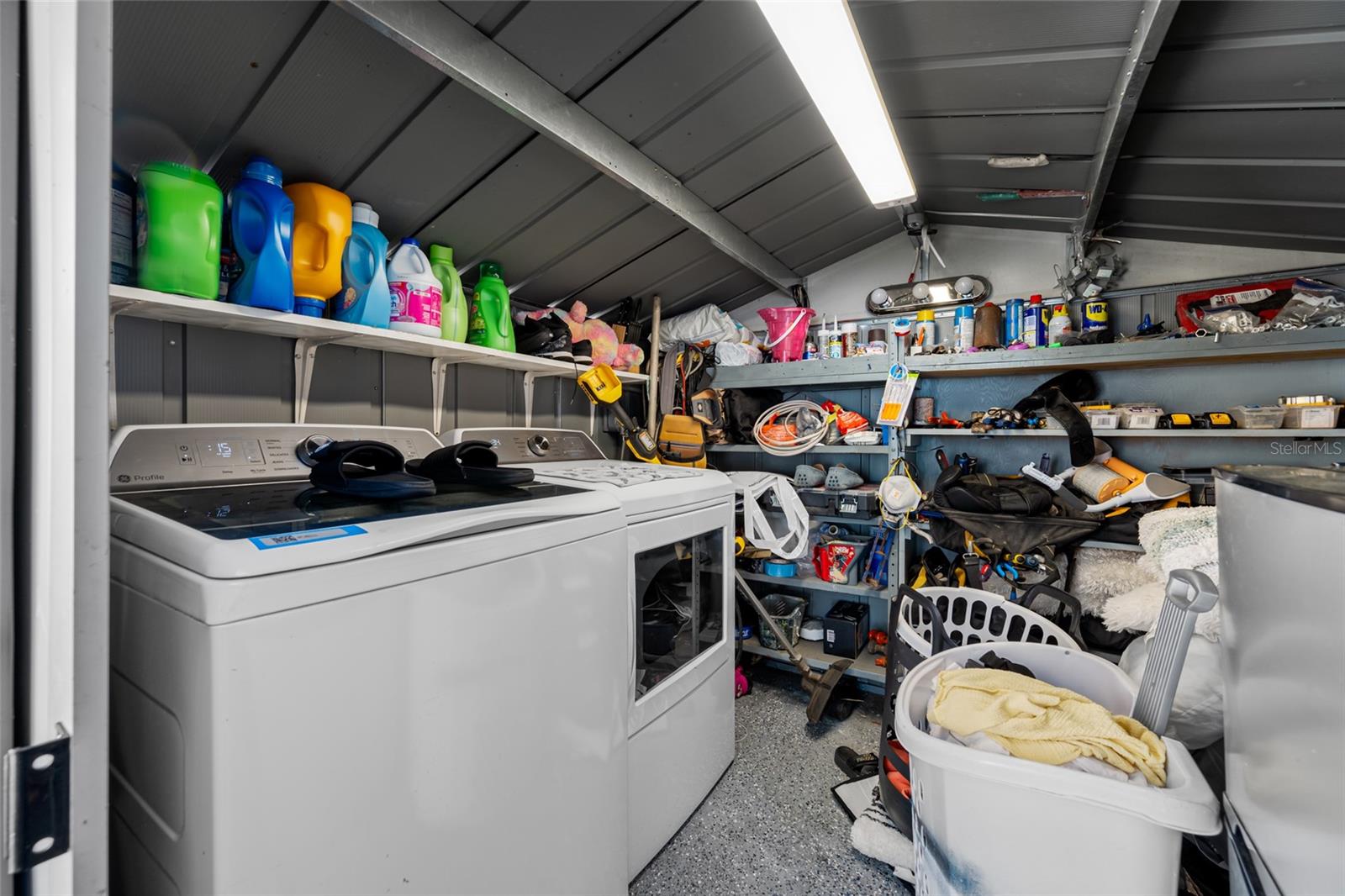 7607 W HANNA AVE, TAMPA, FL, 33615
