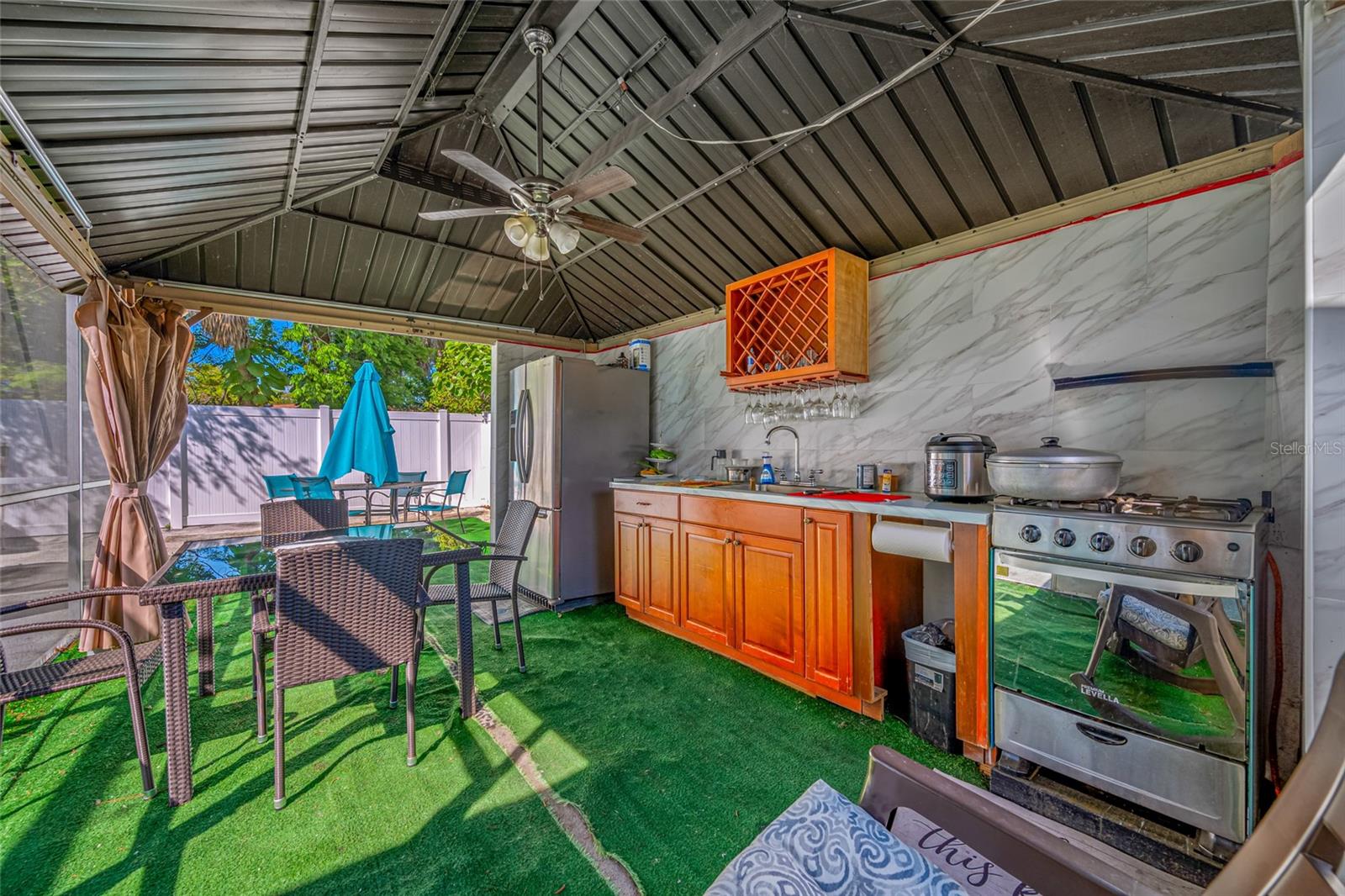 7607 W HANNA AVE, TAMPA, FL, 33615