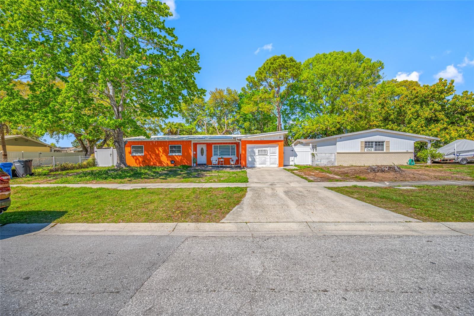 7607 W HANNA AVE, TAMPA, FL, 33615