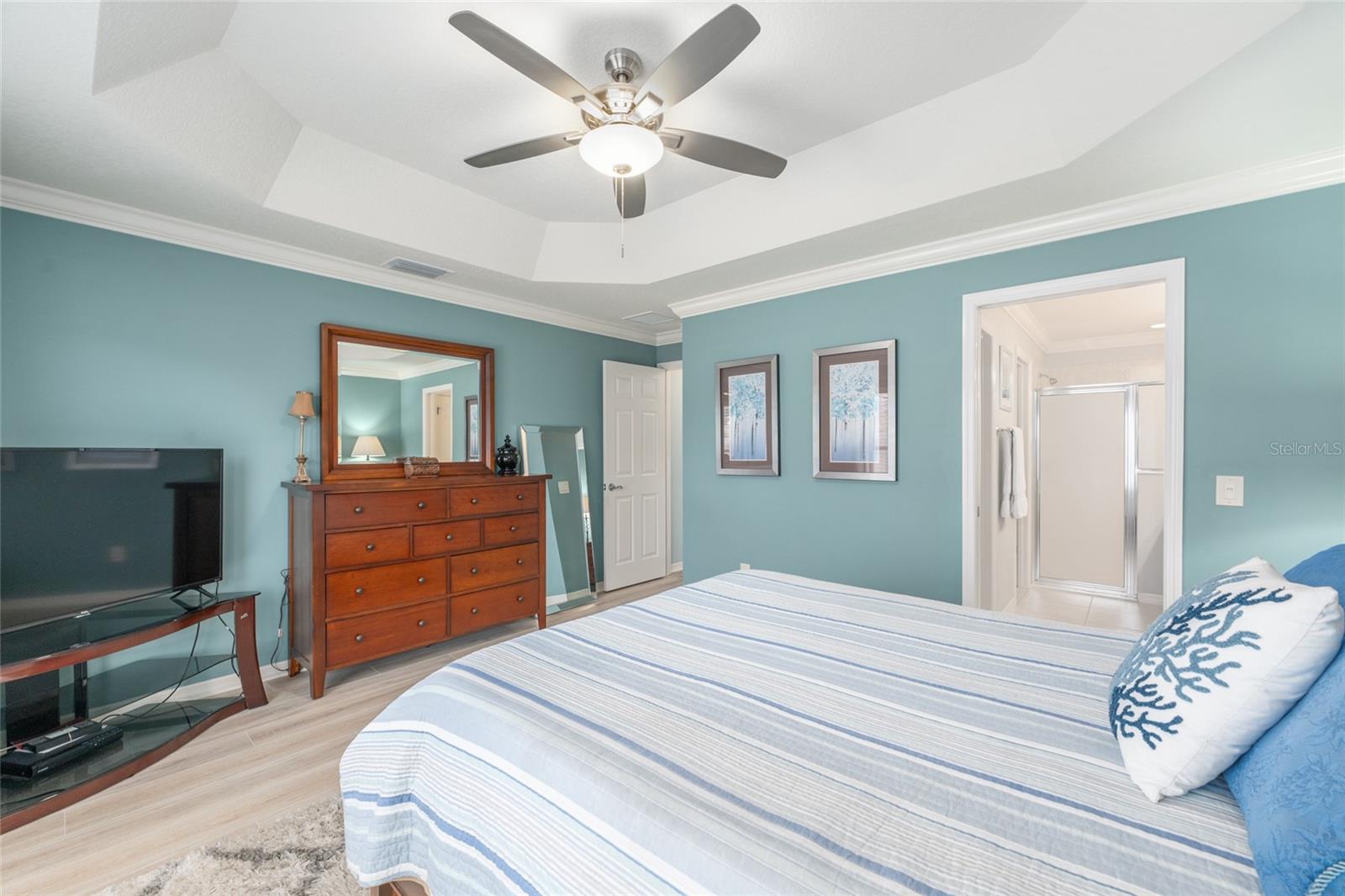 632 ARTEAGA WAY, THE VILLAGES, FL, 32162