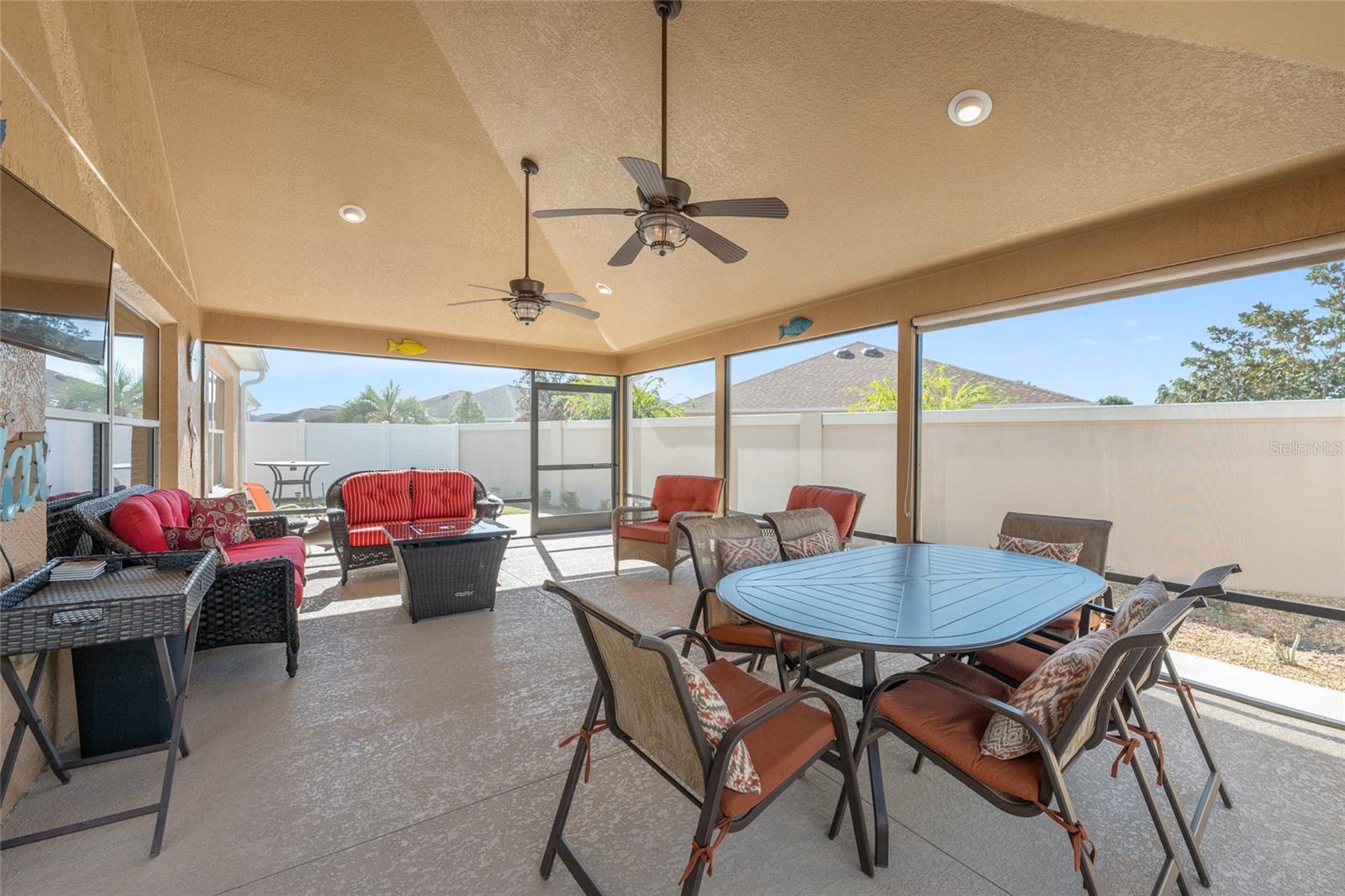 632 ARTEAGA WAY, THE VILLAGES, FL, 32162