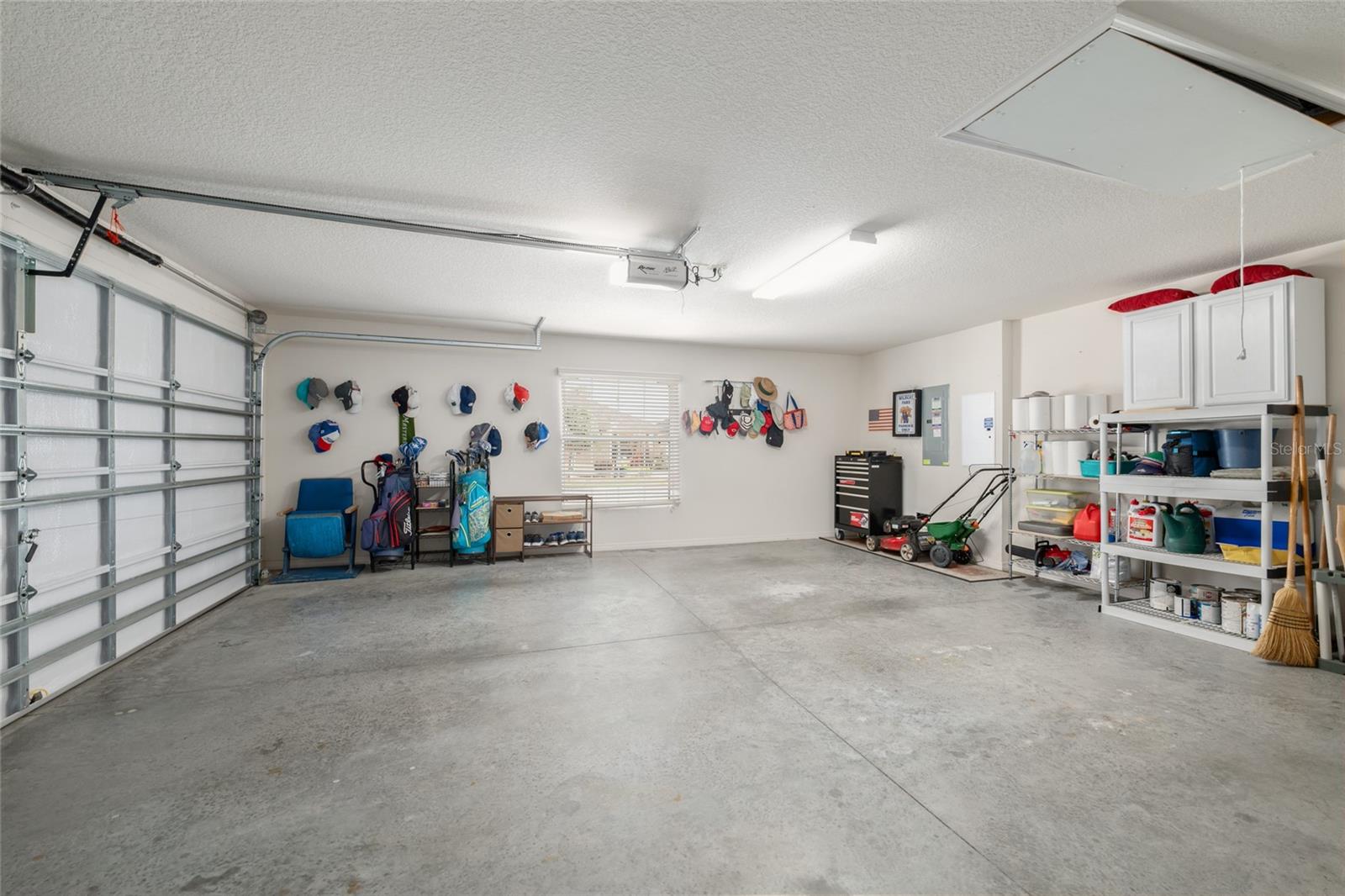 632 ARTEAGA WAY, THE VILLAGES, FL, 32162