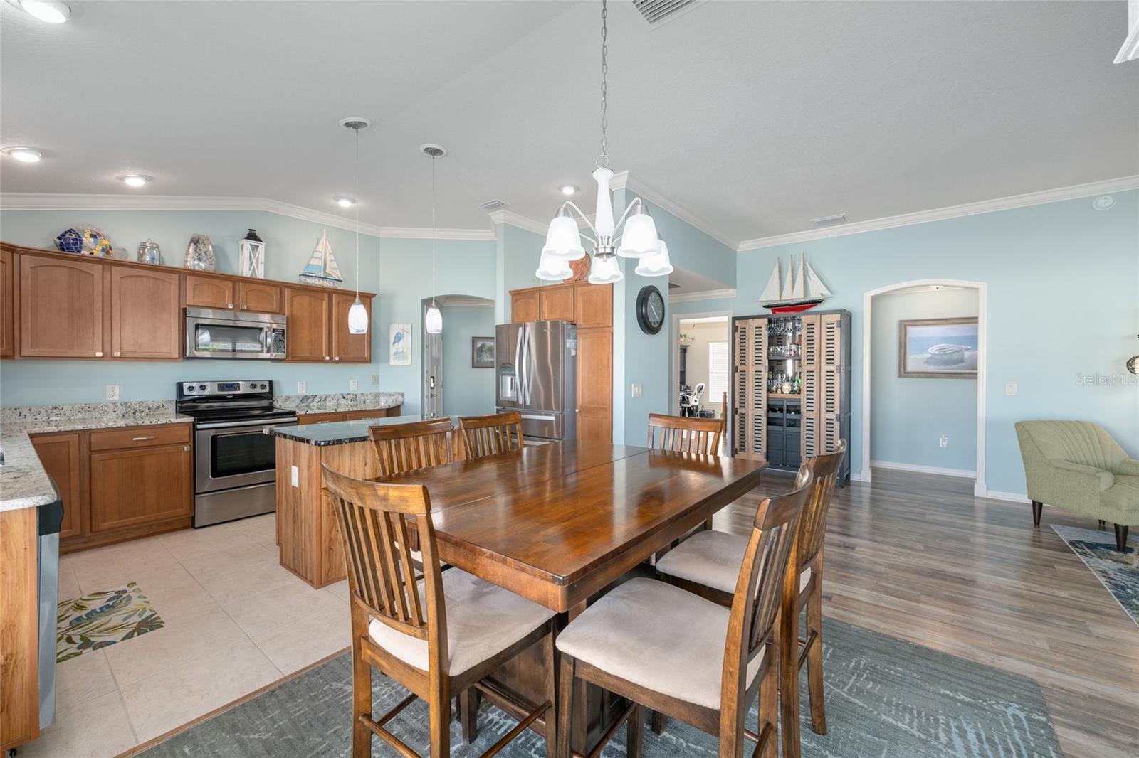 632 ARTEAGA WAY, THE VILLAGES, FL, 32162