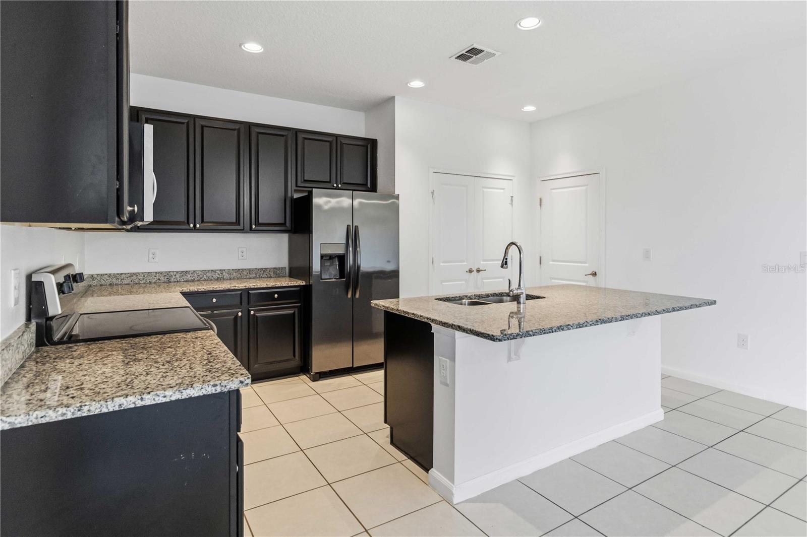 213 TRINITY RIDGE CIR, DAVENPORT, FL, 33897
