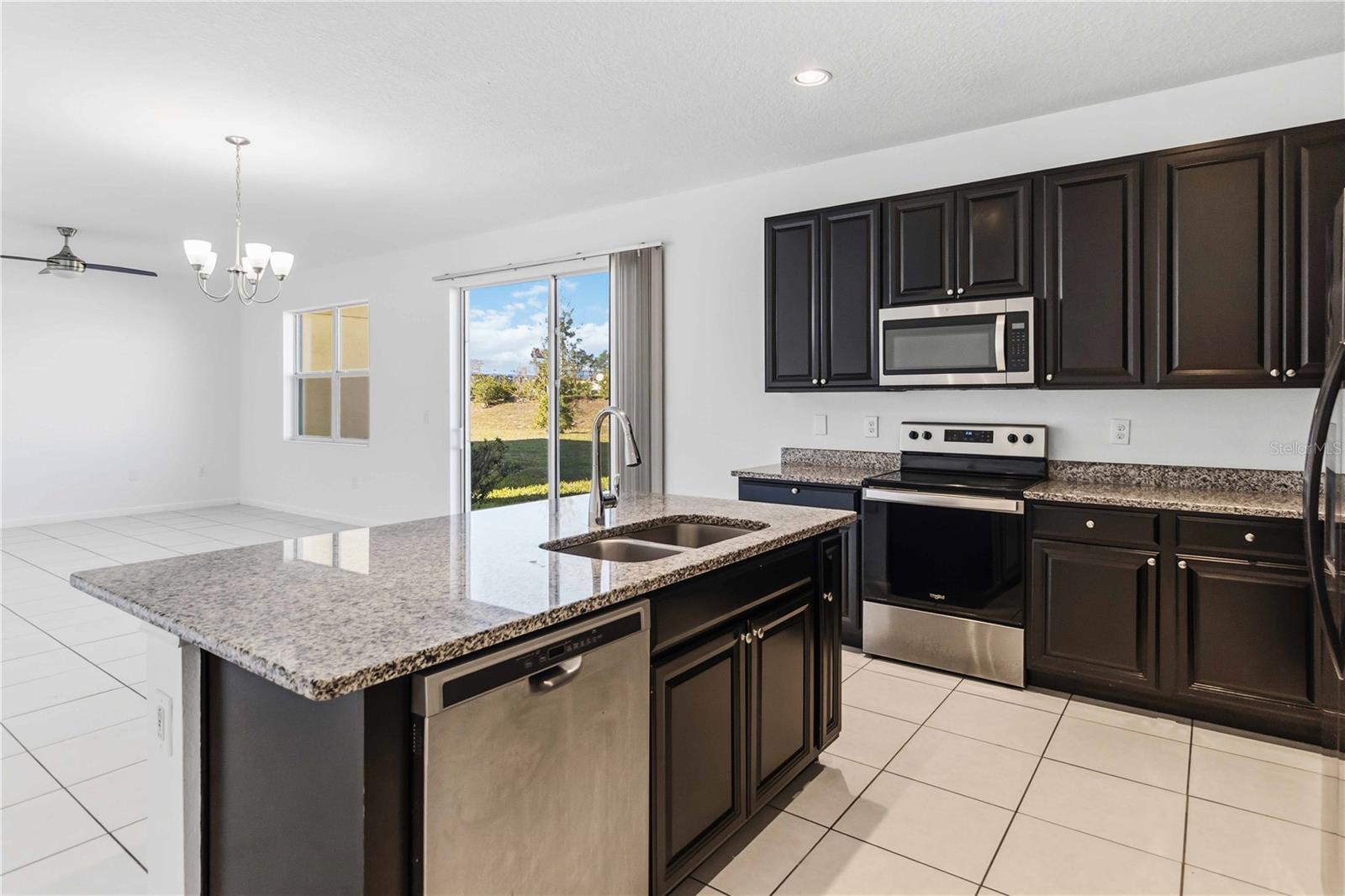 213 TRINITY RIDGE CIR, DAVENPORT, FL, 33897
