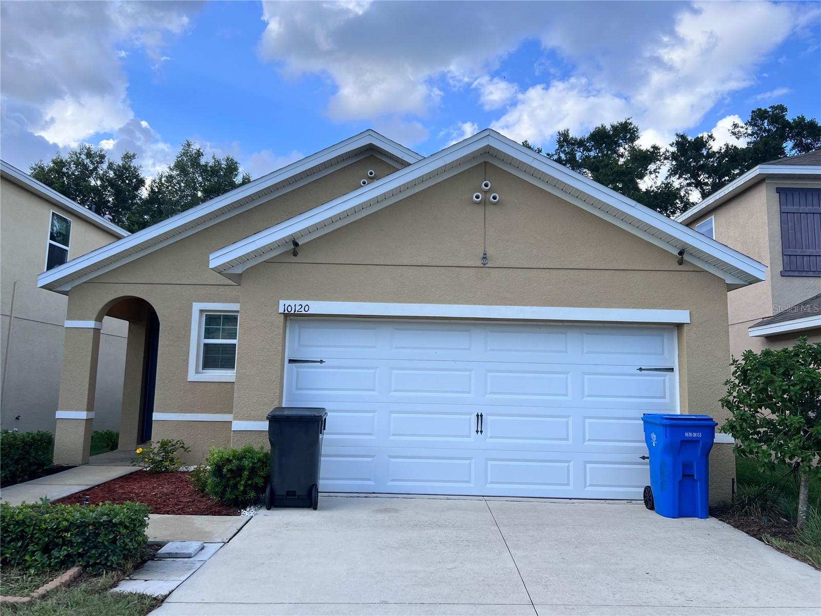 10120 HAWK STORM AVE, TAMPA, FL, 33610