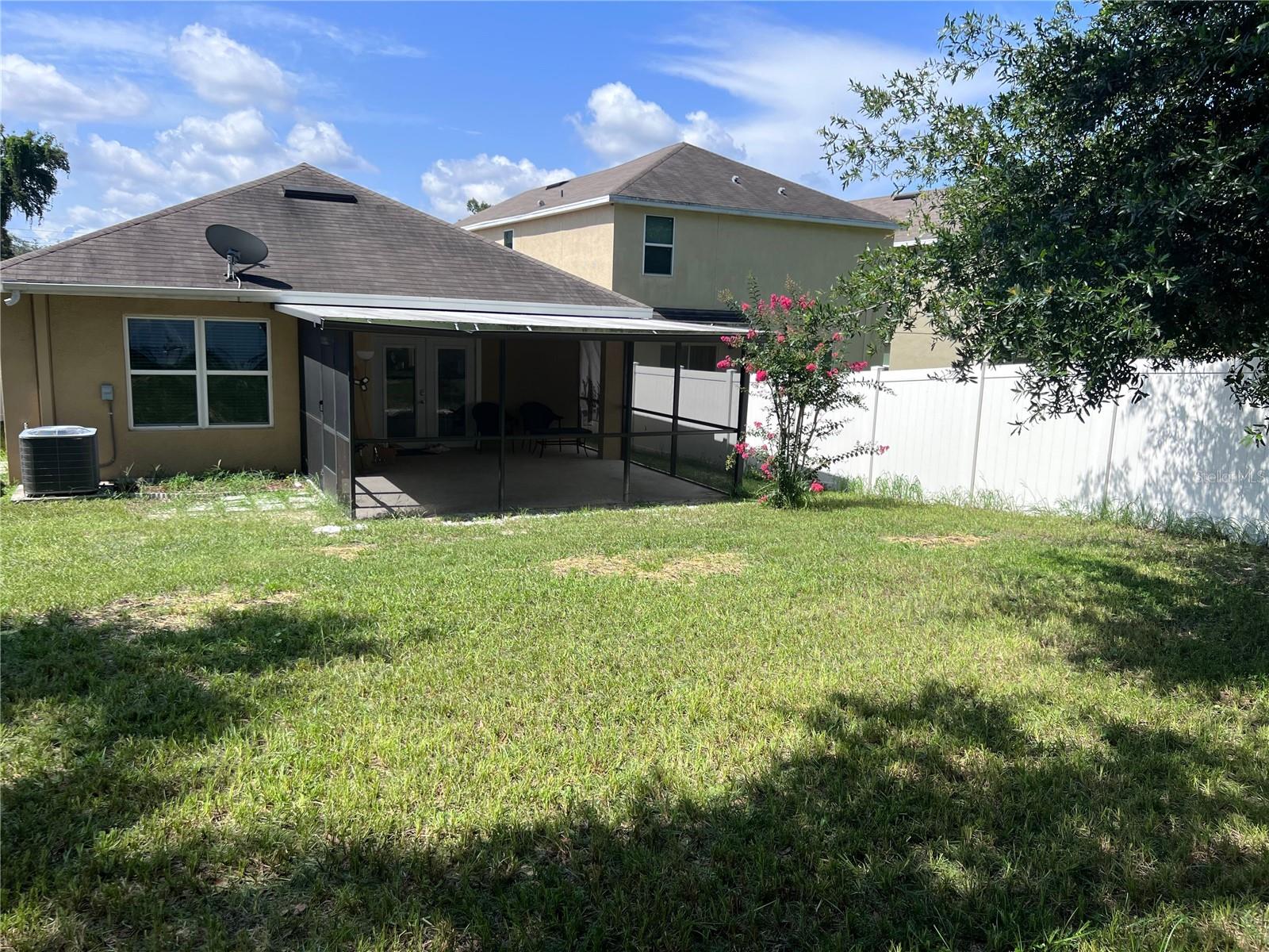 10120 HAWK STORM AVE, TAMPA, FL, 33610
