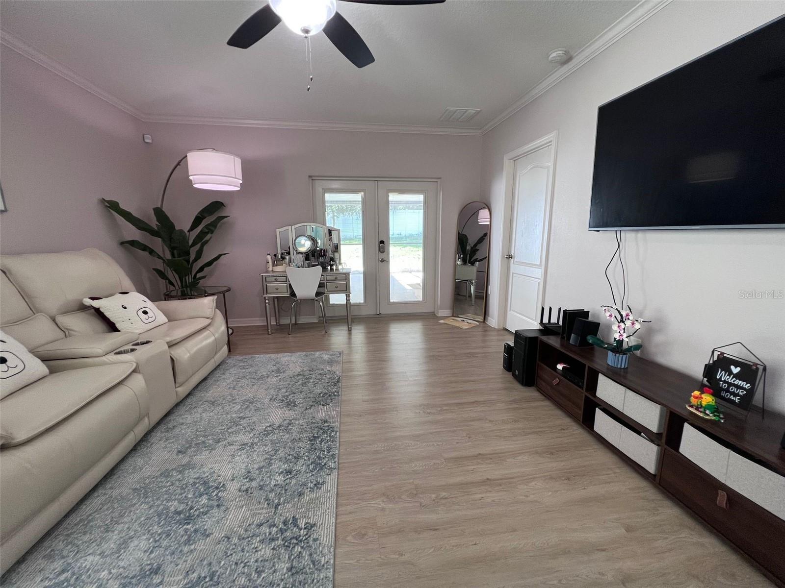 10120 HAWK STORM AVE, TAMPA, FL, 33610
