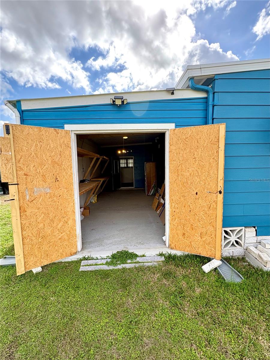 7481 FIRST CIRCLE DR, BROOKSVILLE, FL, 34613