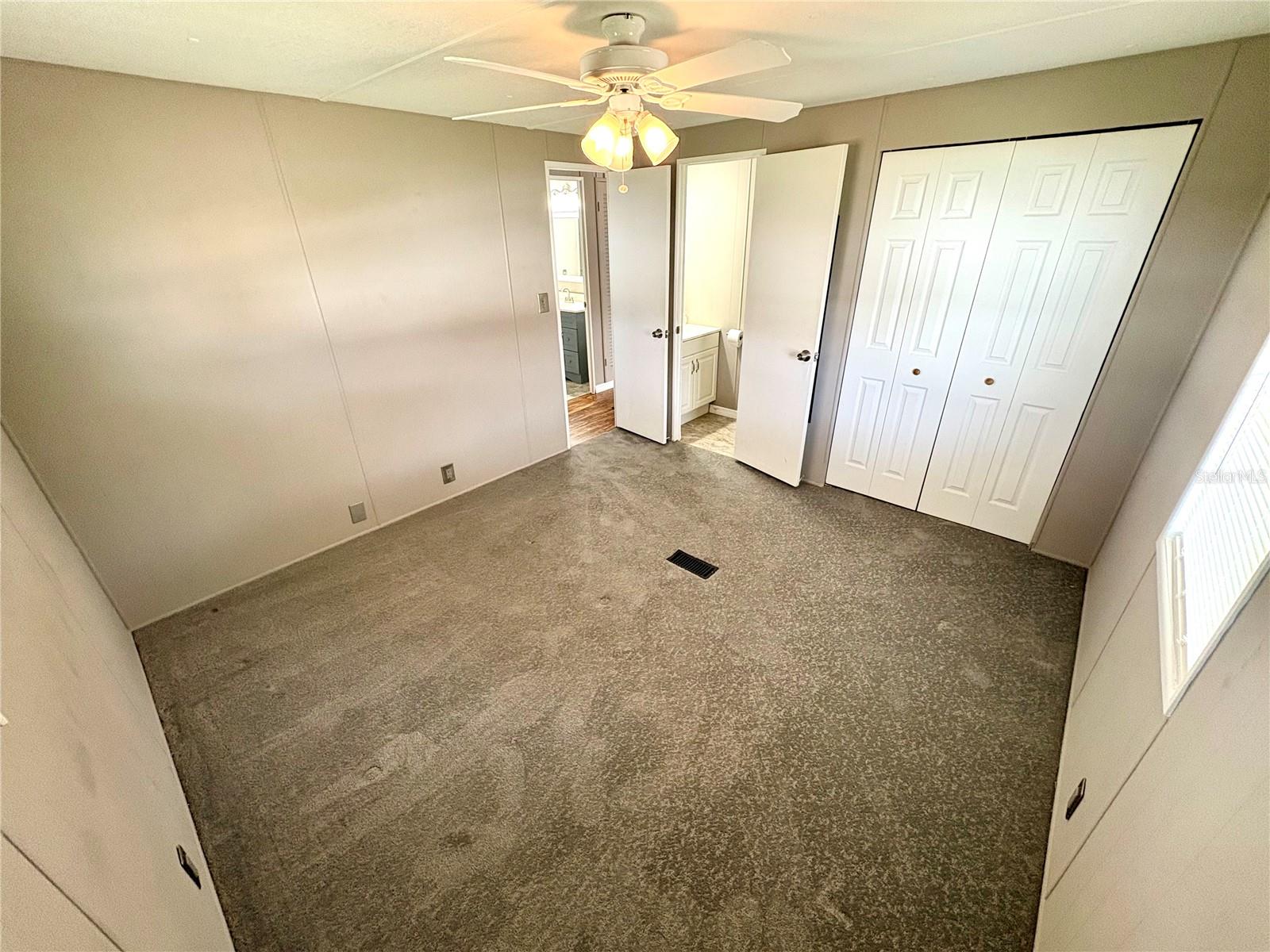 7481 FIRST CIRCLE DR, BROOKSVILLE, FL, 34613