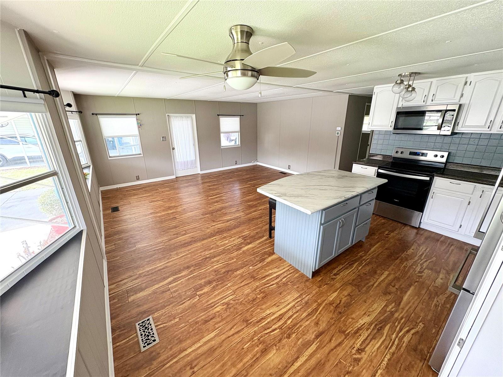 7481 FIRST CIRCLE DR, BROOKSVILLE, FL, 34613