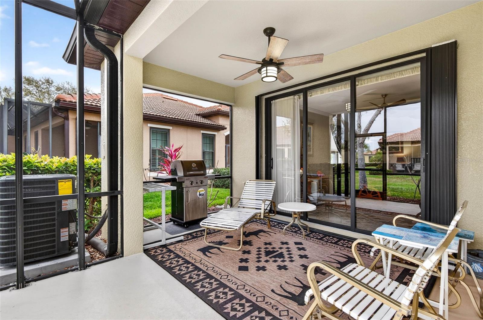 5658 SUNSET FALLS DR, APOLLO BEACH, FL, 33572
