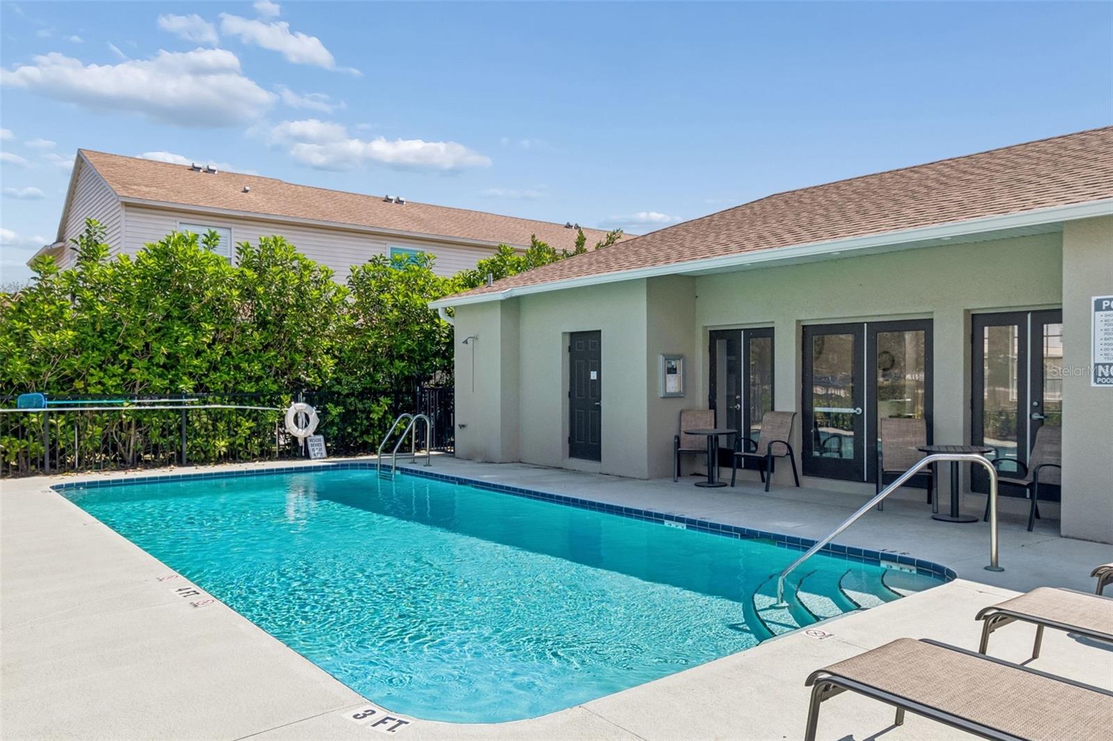 5351 NEIL DR, ST PETERSBURG, FL, 33714