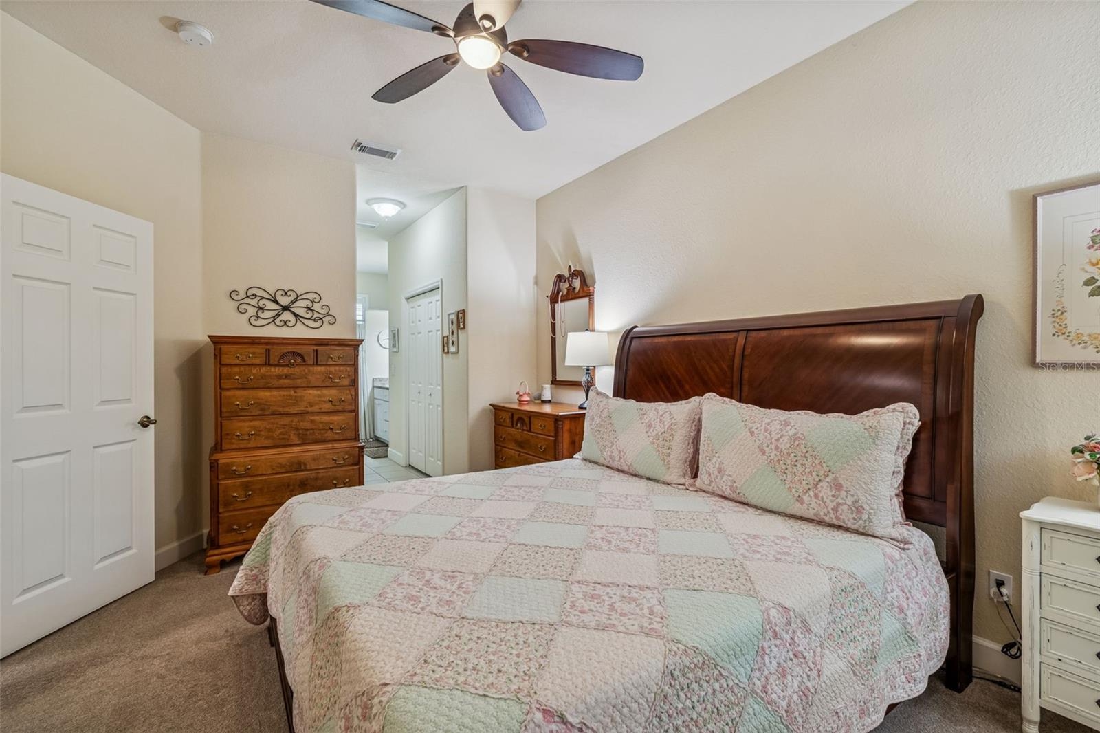 5351 NEIL DR, ST PETERSBURG, FL, 33714