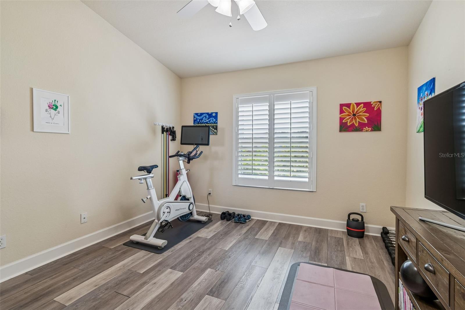 5351 NEIL DR, ST PETERSBURG, FL, 33714